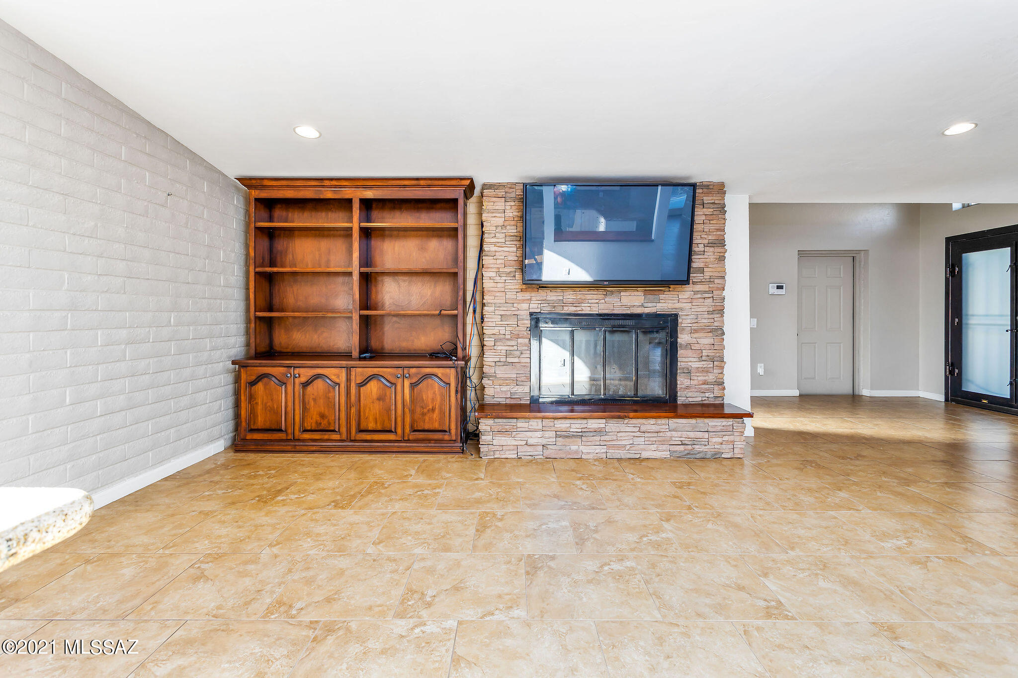 Santa Catalina Estates NO. 4 (1-180) - Residential