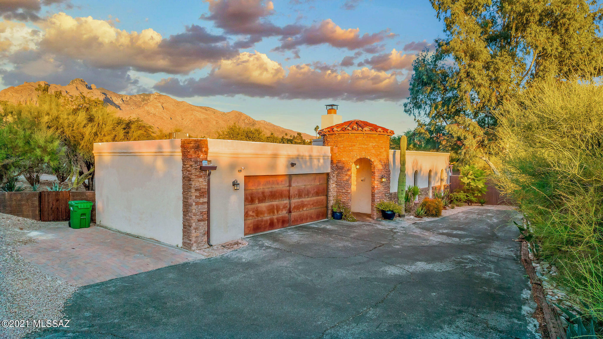 Santa Catalina Estates NO. 4 (1-180) - Residential