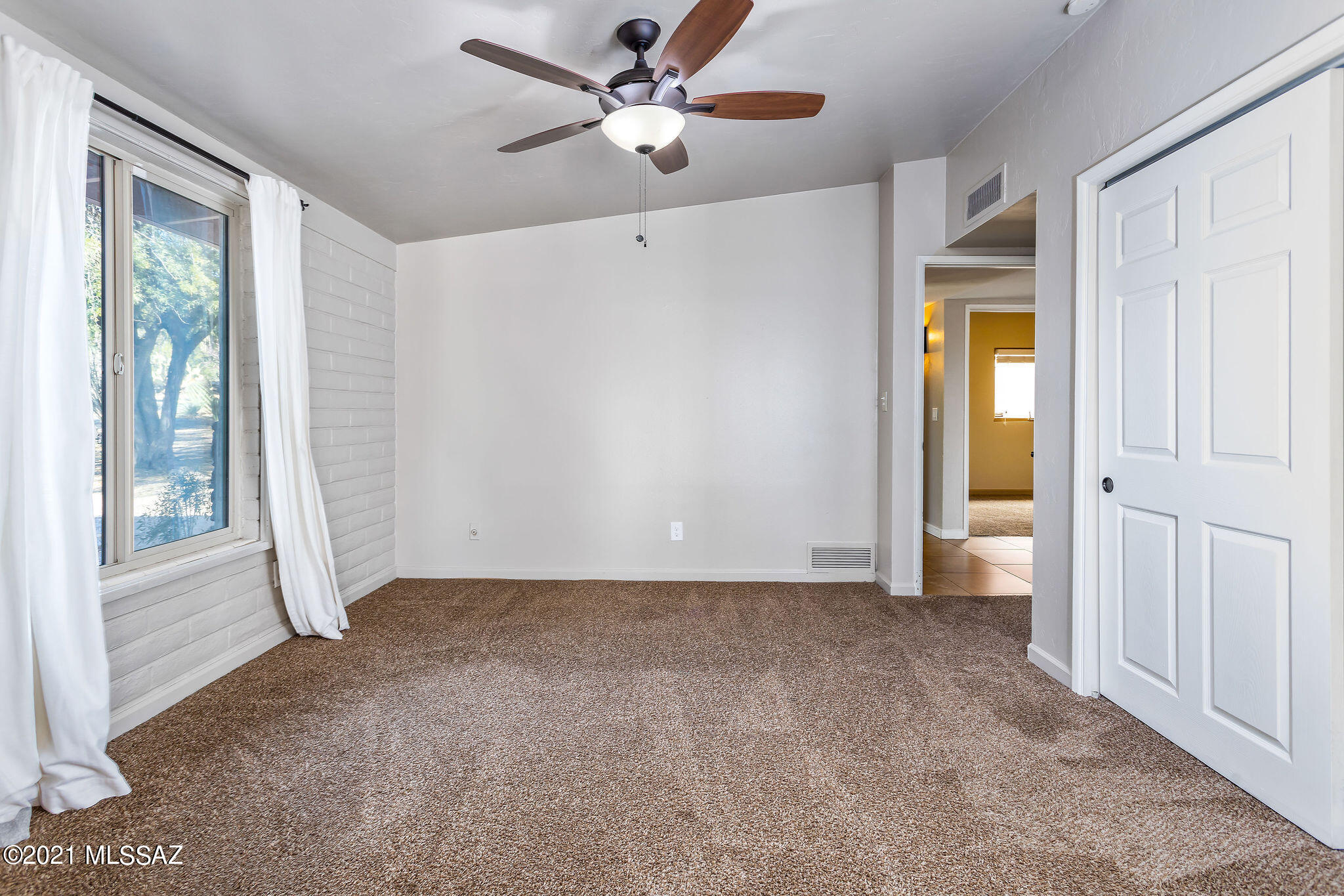 Santa Catalina Estates NO. 4 (1-180) - Residential