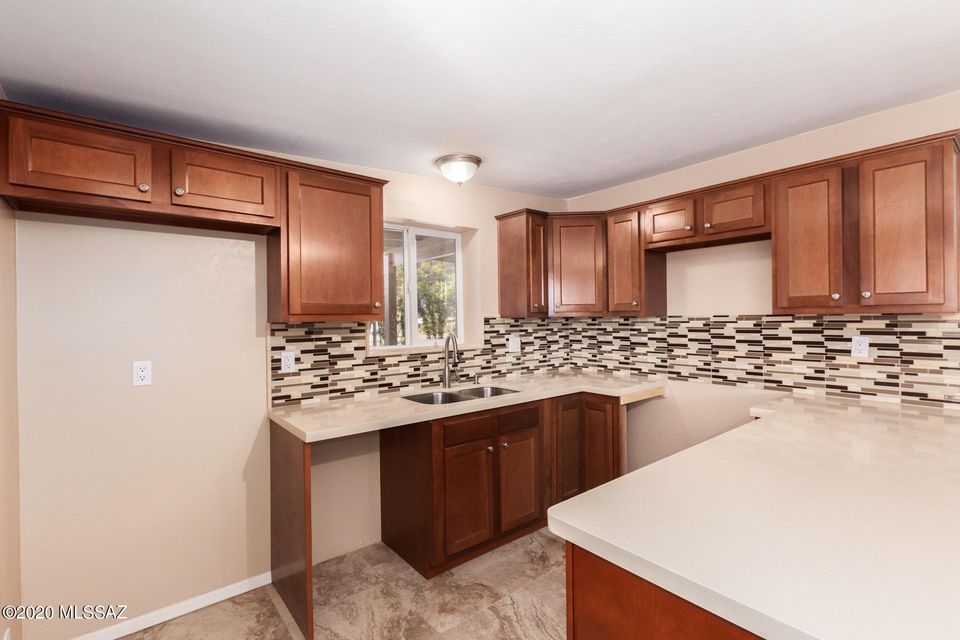 Sherwood Village Terrace (1-85) - Residential