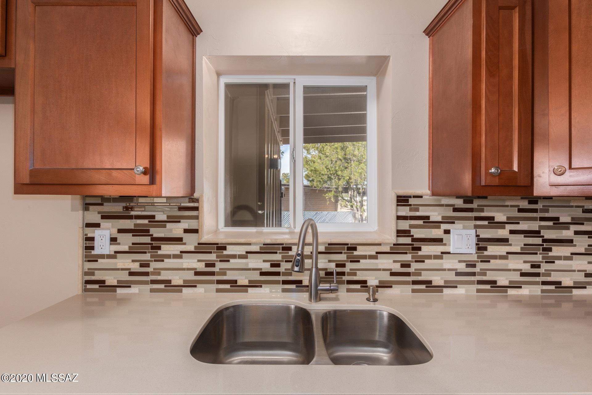 Sherwood Village Terrace (1-85) - Residential