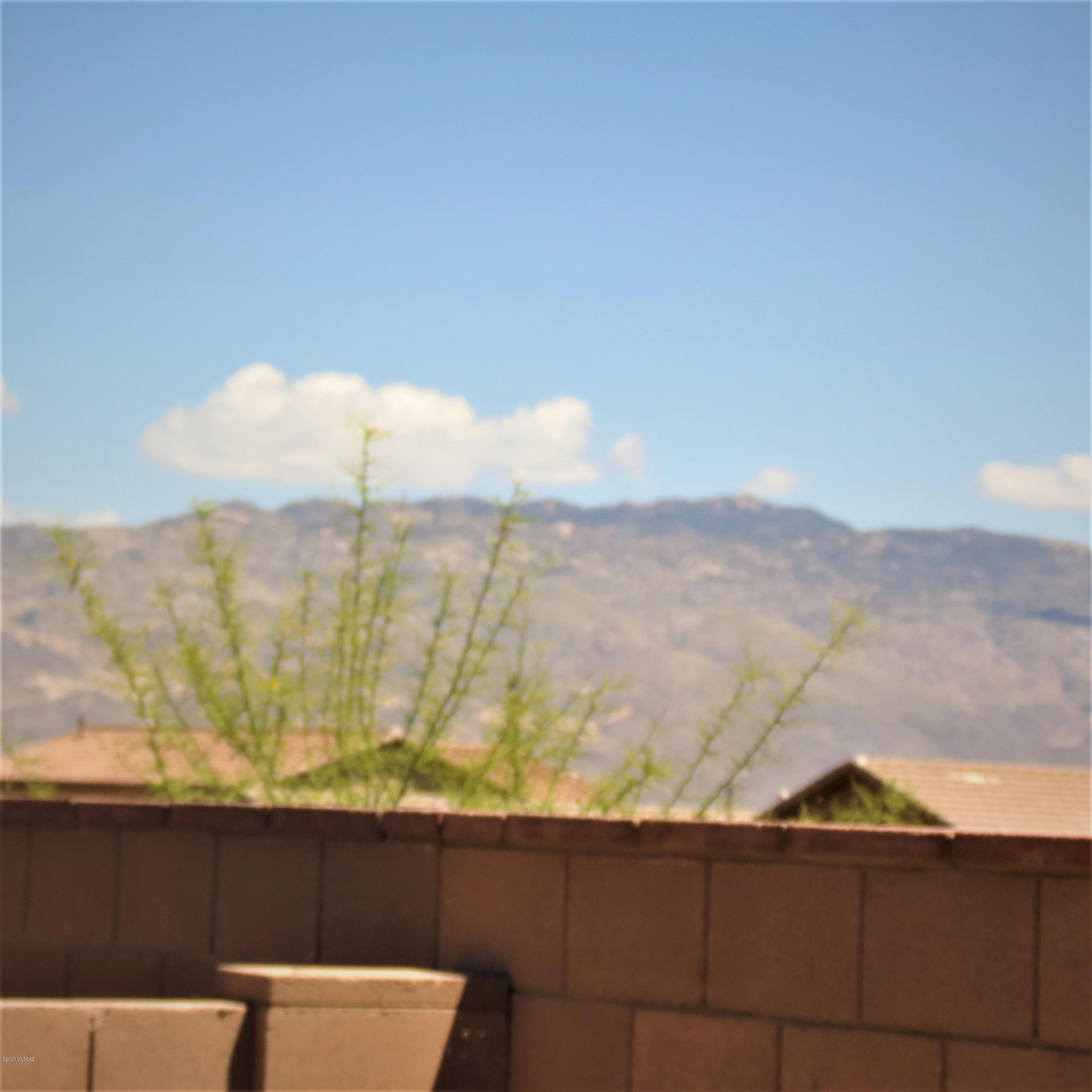 The Vistas At Rincon Knolls SQ20152600506 - Residential Lease