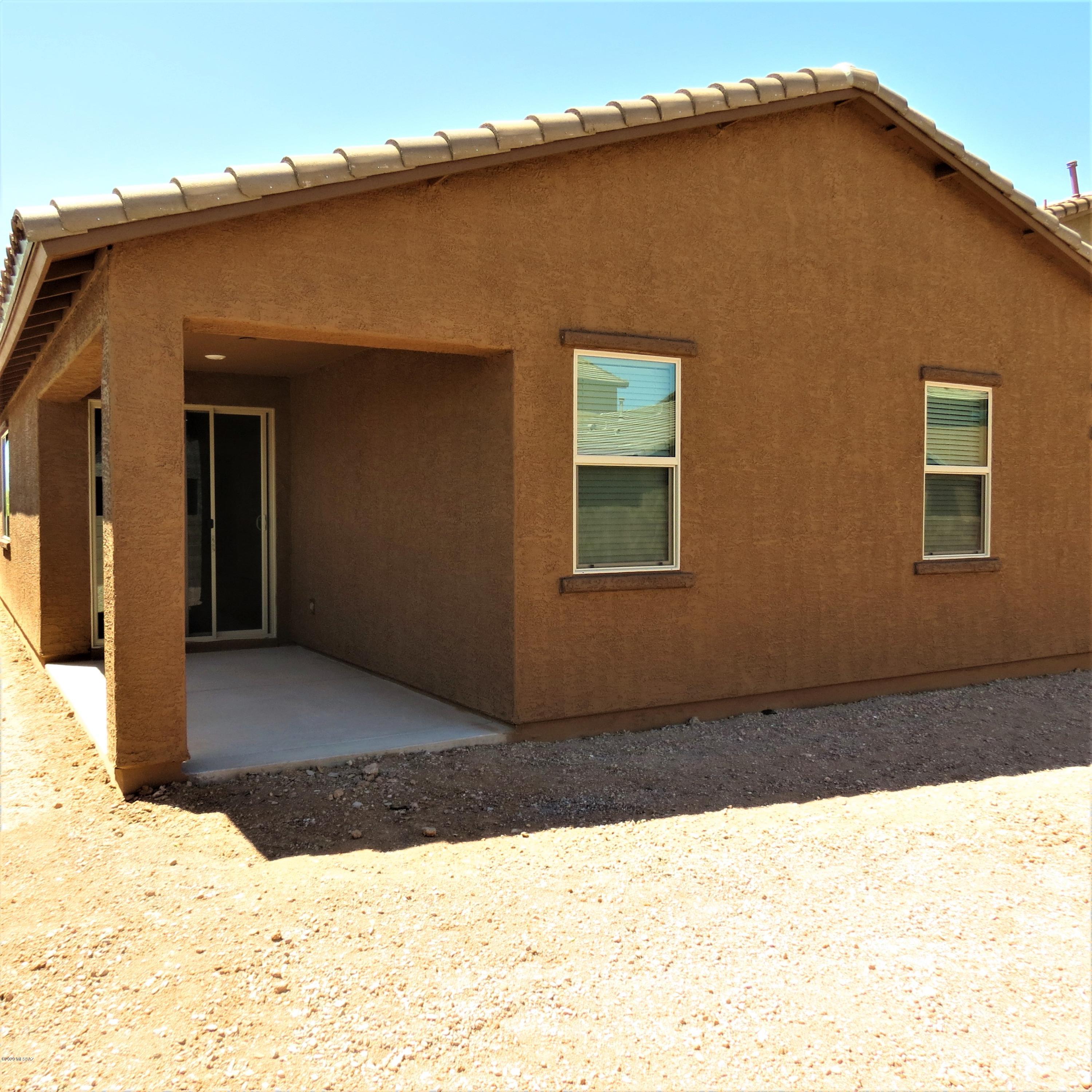 The Vistas At Rincon Knolls SQ20152600506 - Residential Lease