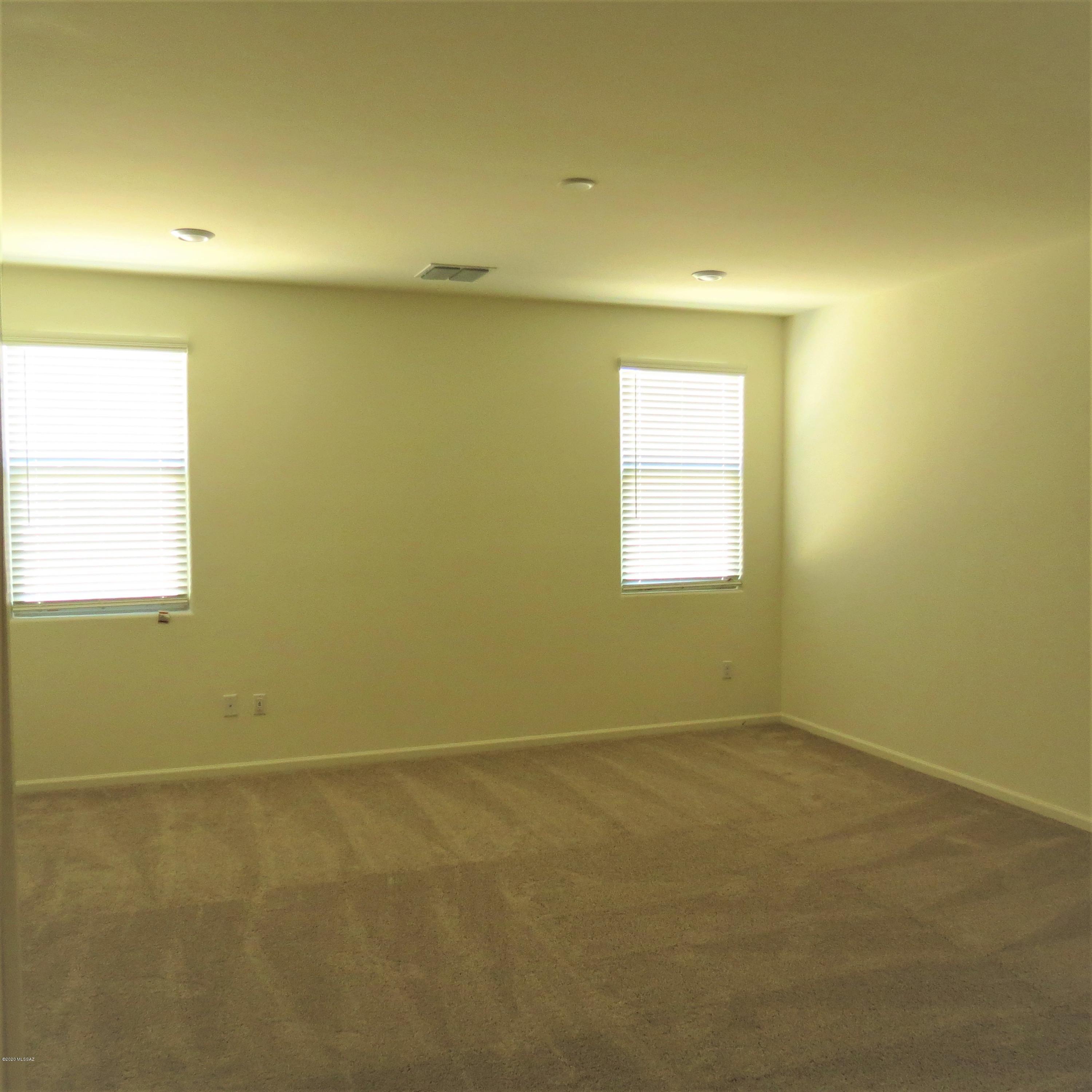 The Vistas At Rincon Knolls SQ20152600506 - Residential Lease