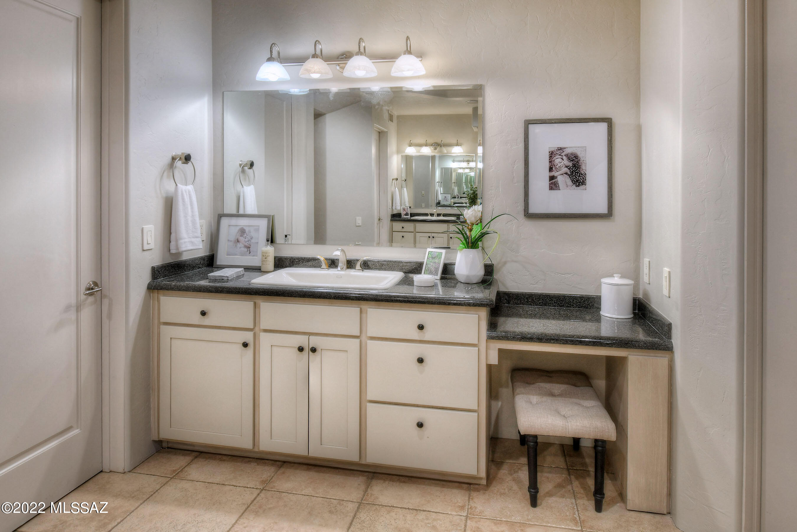 Canyon Pass At Dove Mountain(1-48) - Residential