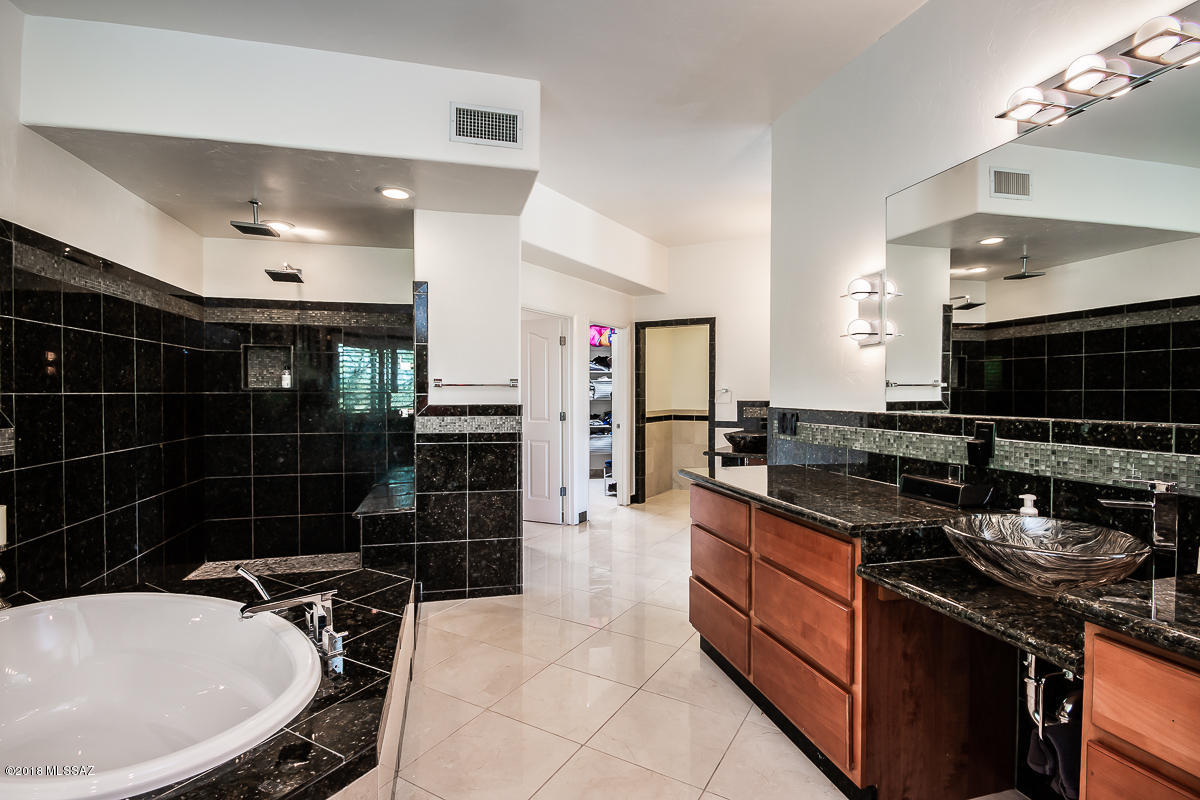 Mountain Cove Estates (1-18) - Residential