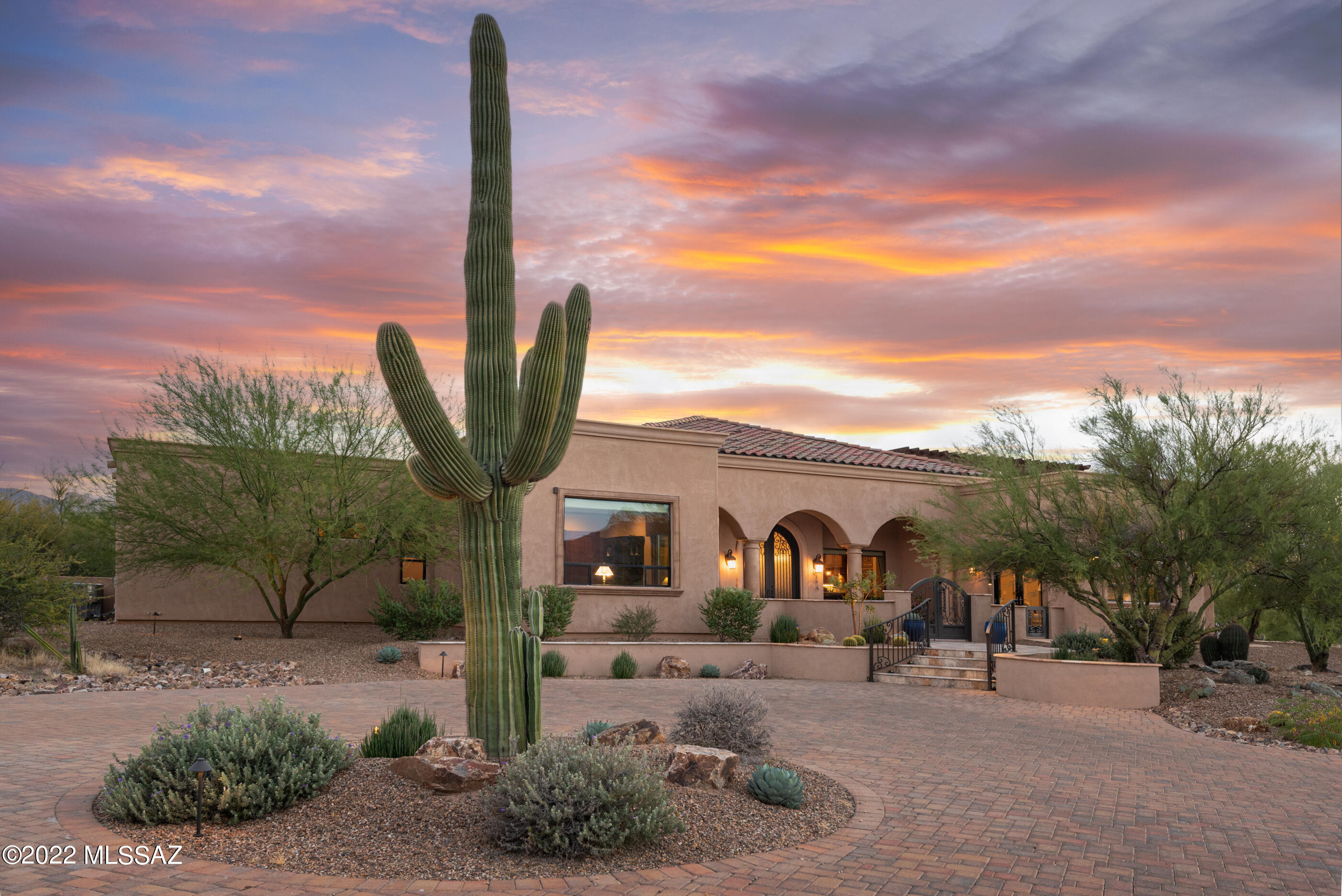 La Cholla Airpark - Residential