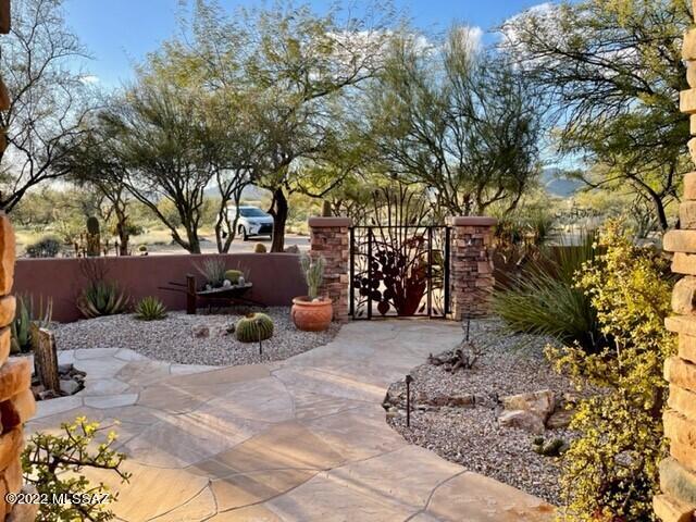 La Cholla Airpark - Residential