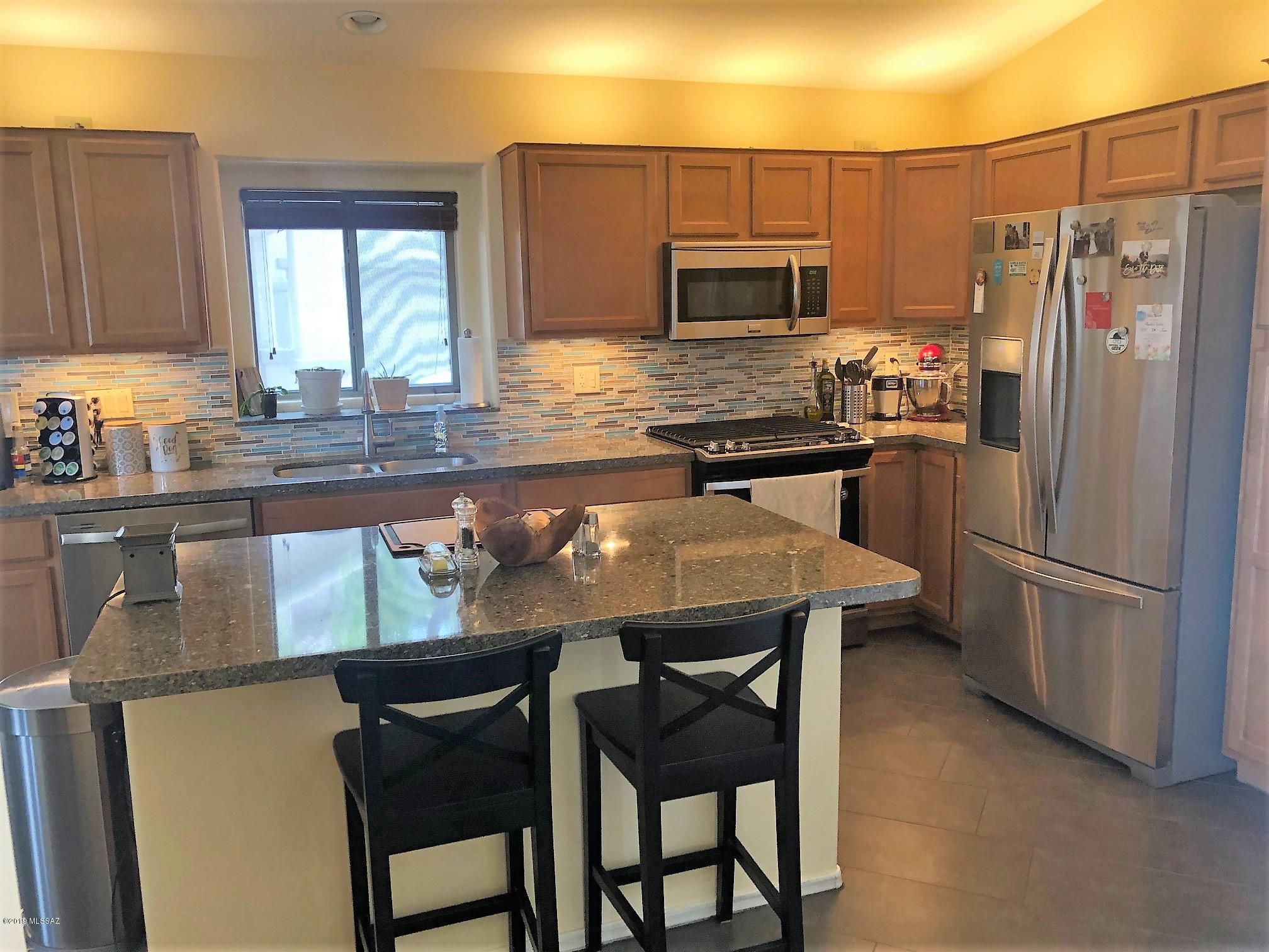 Rancho Del Lago (608-1030) - Residential Lease