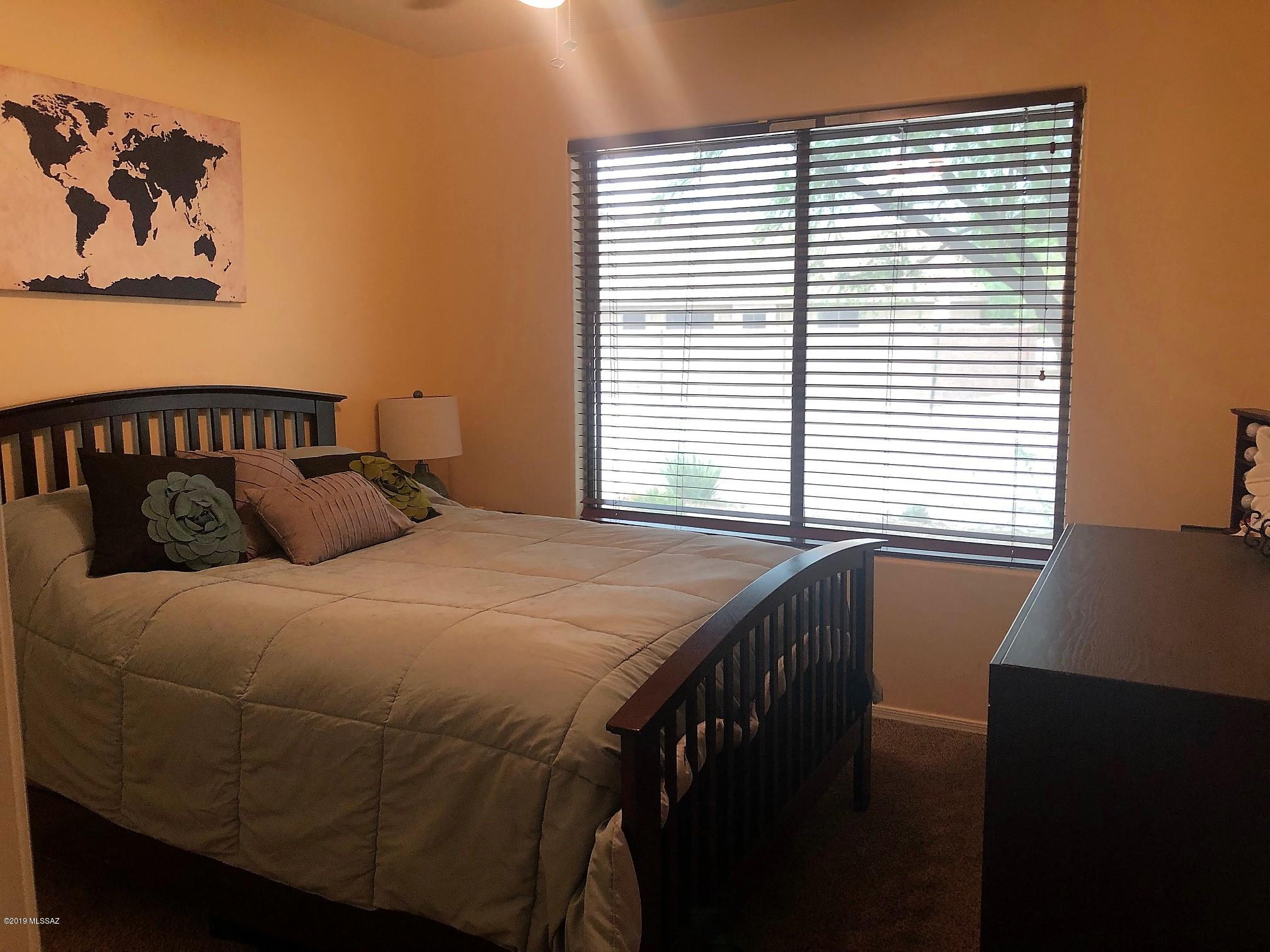 Rancho Del Lago (608-1030) - Residential Lease