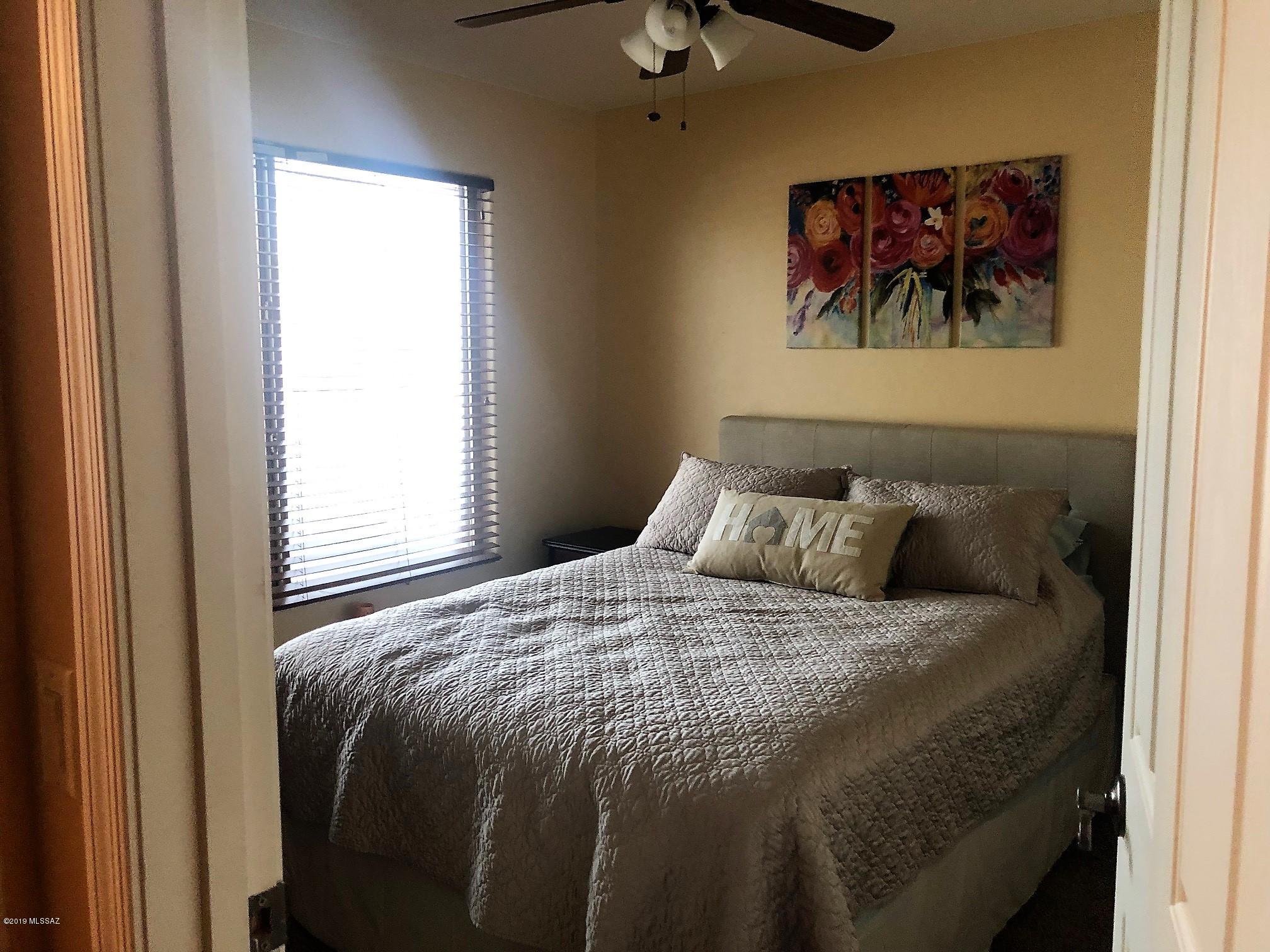 Rancho Del Lago (608-1030) - Residential Lease