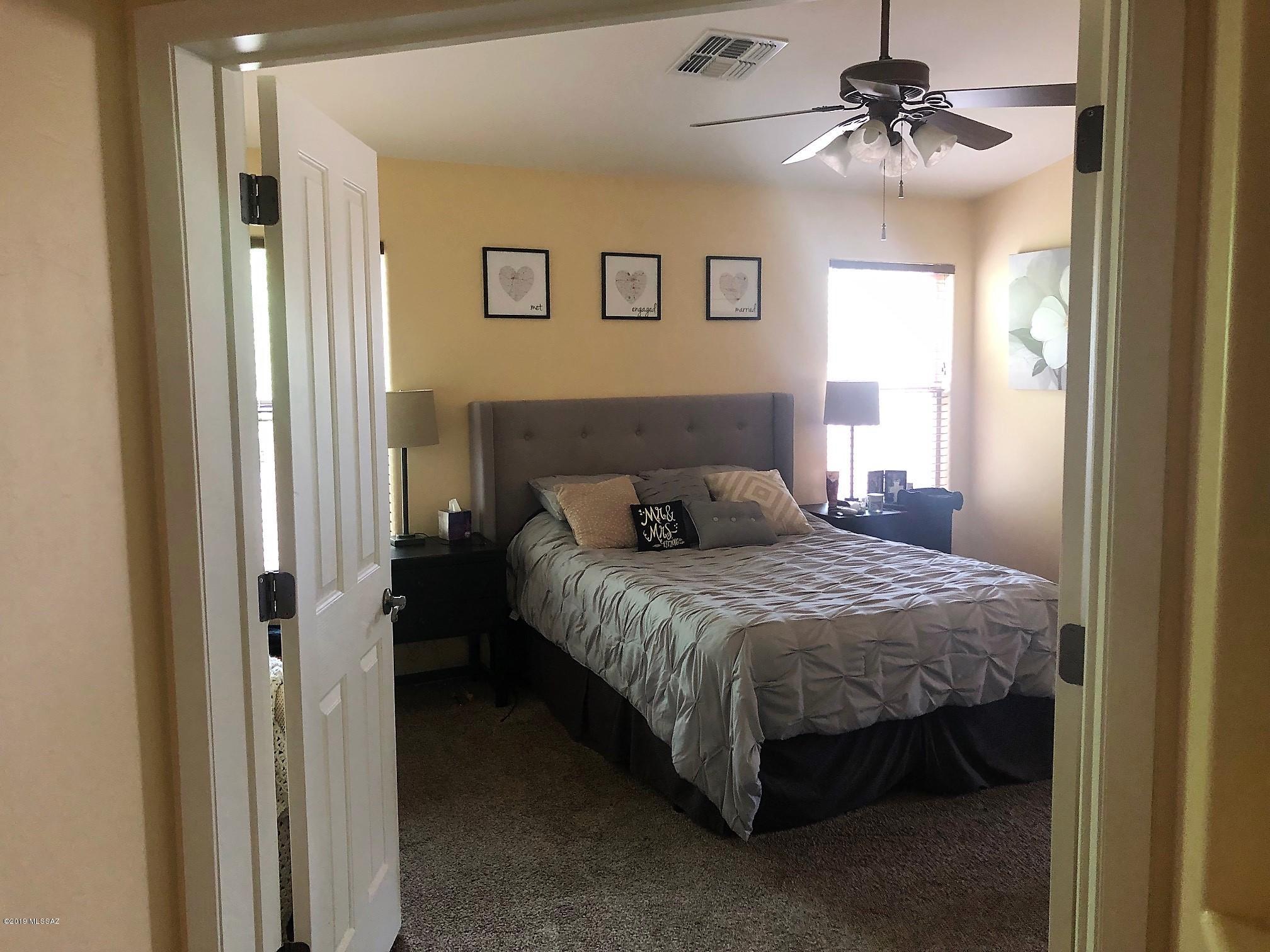 Rancho Del Lago (608-1030) - Residential Lease