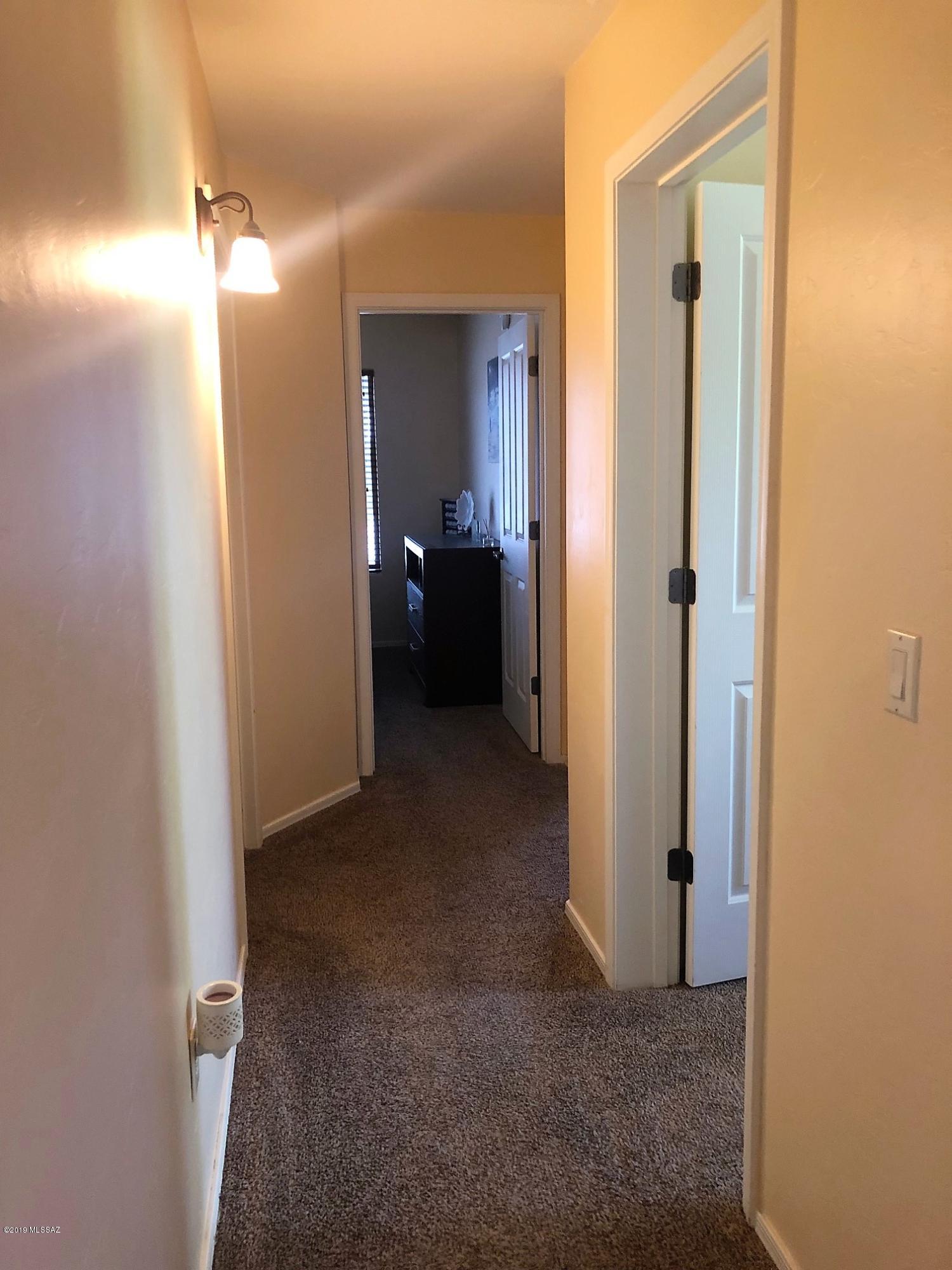 Rancho Del Lago (608-1030) - Residential Lease