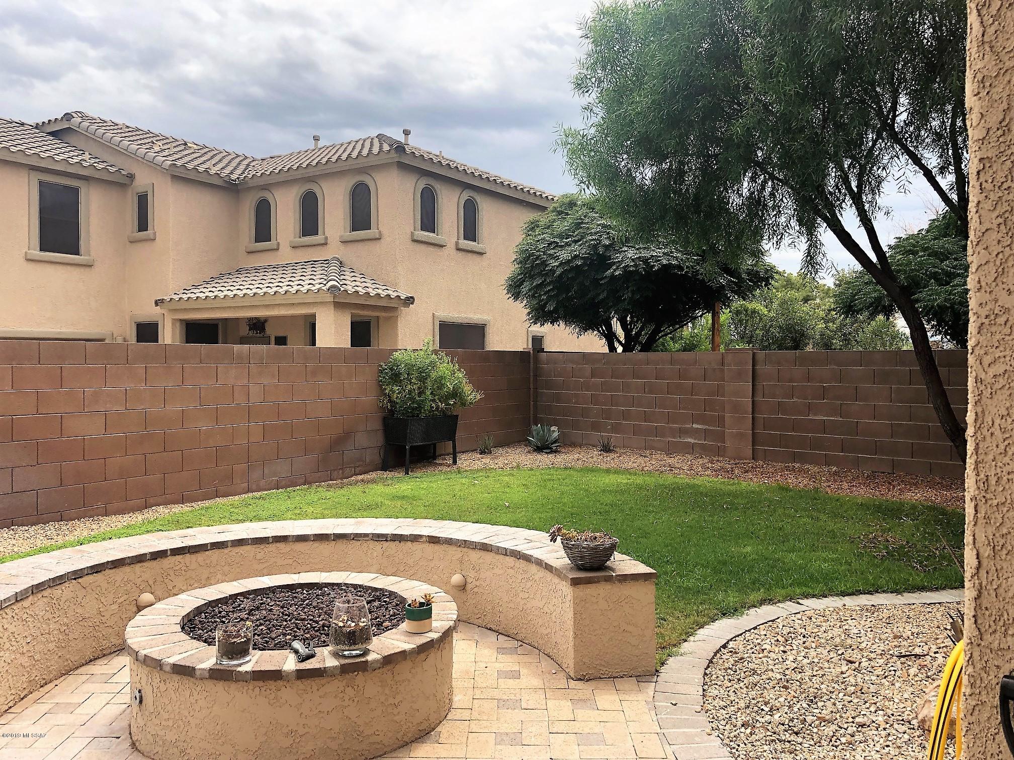 Rancho Del Lago (608-1030) - Residential Lease