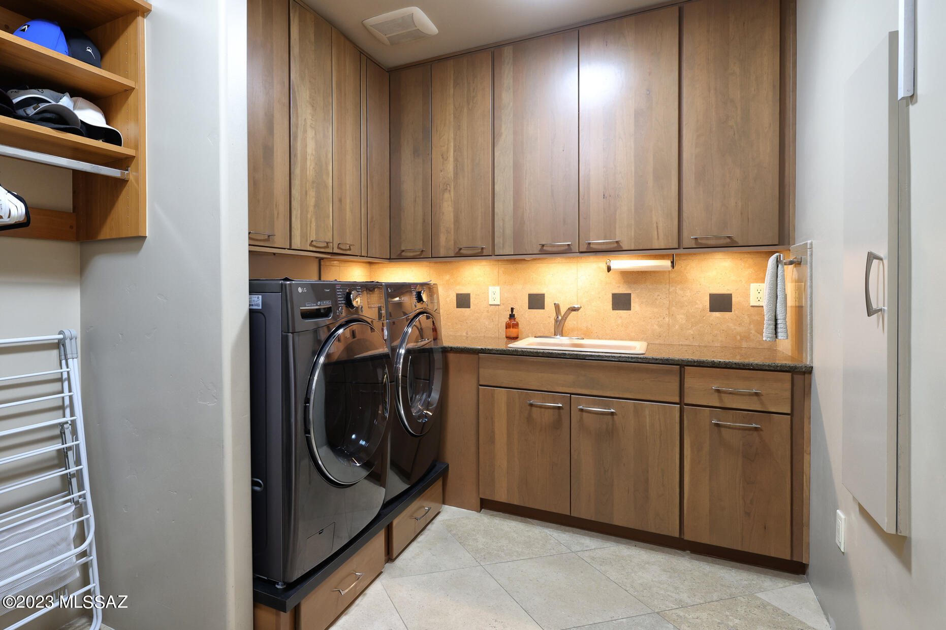 Stone Canyon I - Residential