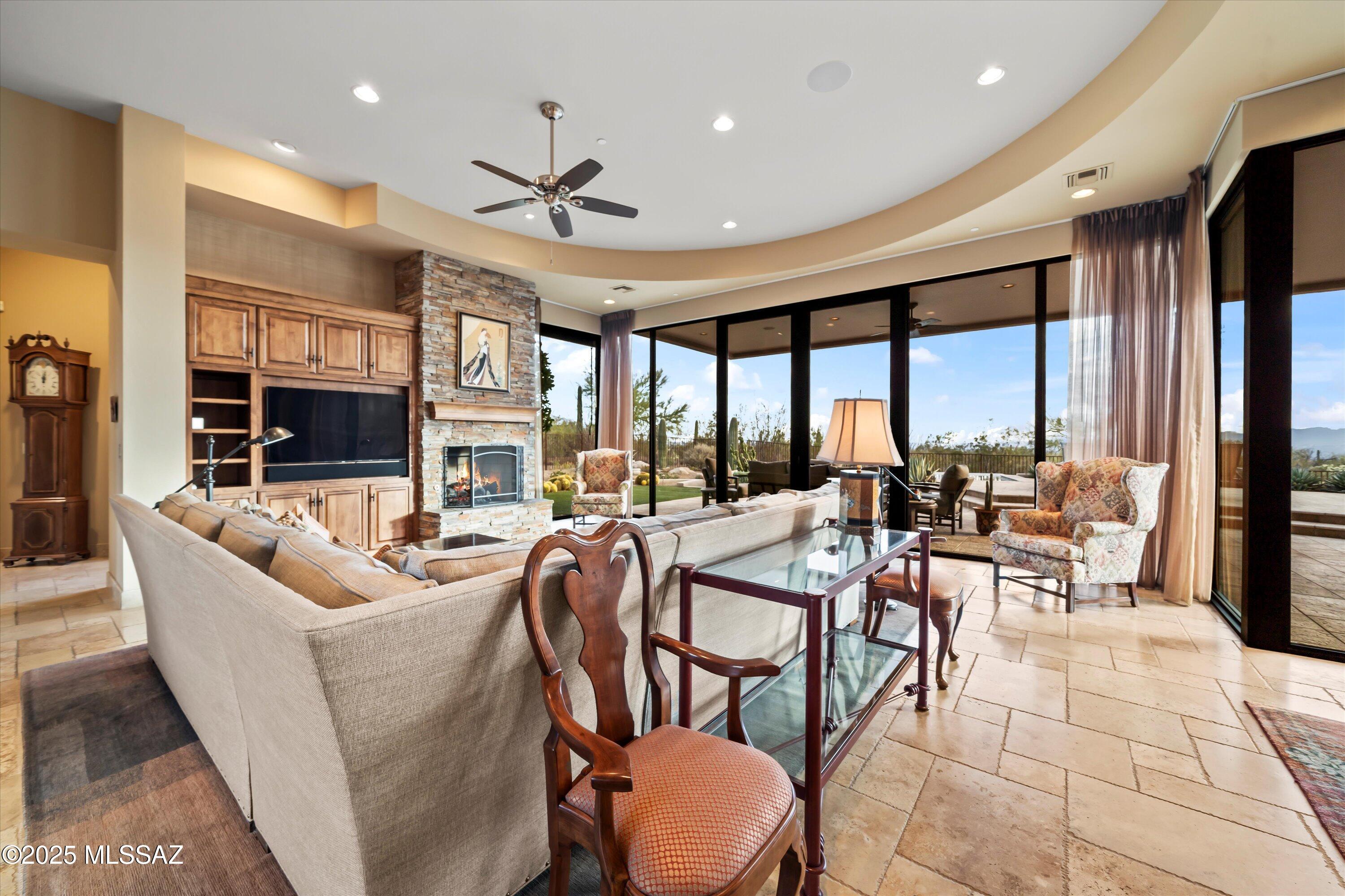 Canyon Pass At Dove Mountain - Residential