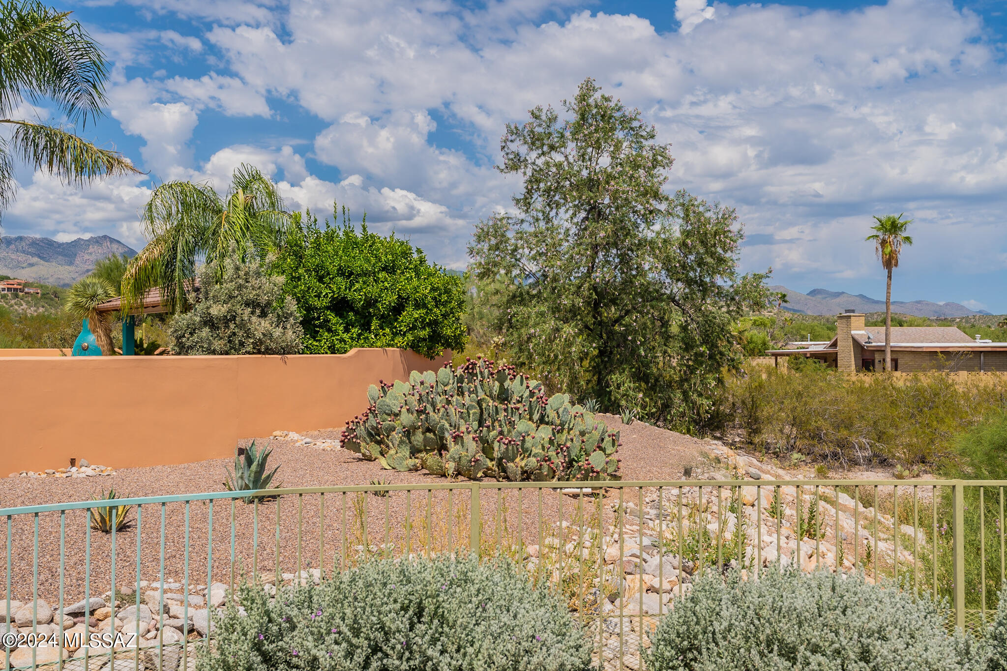 Country Club Vista (1-74) - Residential