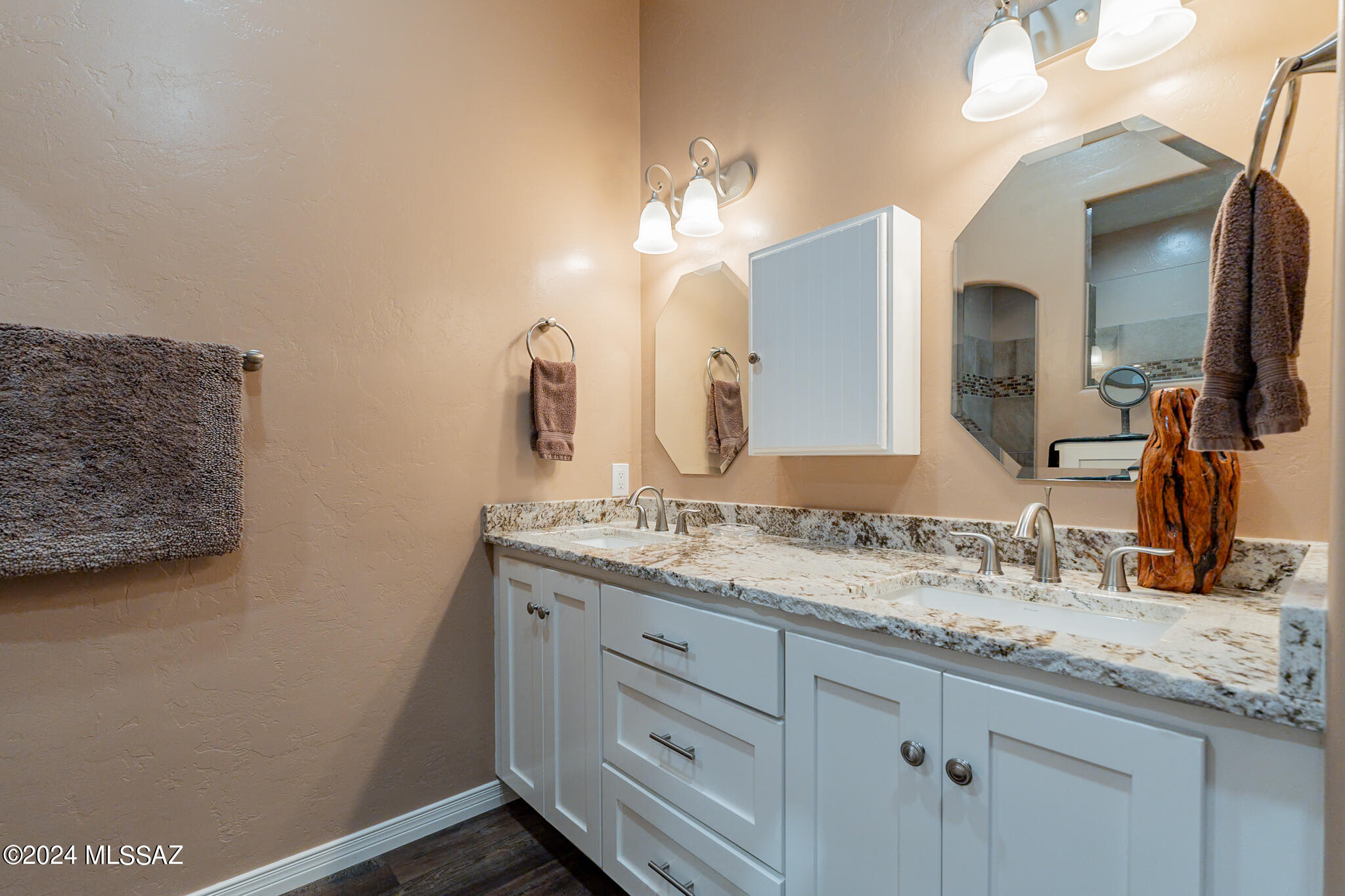 Country Club Vista (1-74) - Residential
