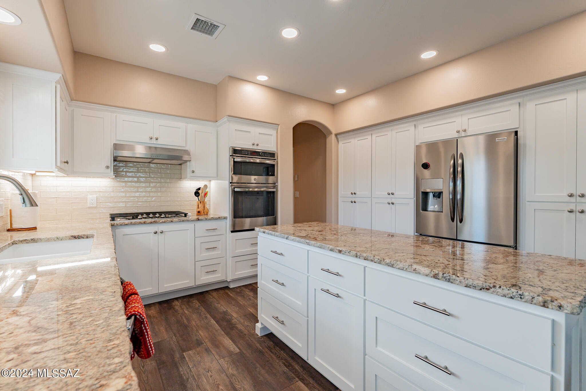 Country Club Vista (1-74) - Residential