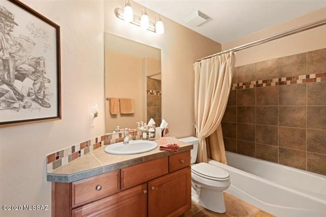Coyote Creek (1-395) - Residential