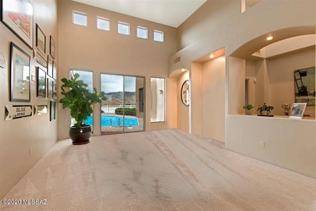 Coyote Creek (1-395) - Residential