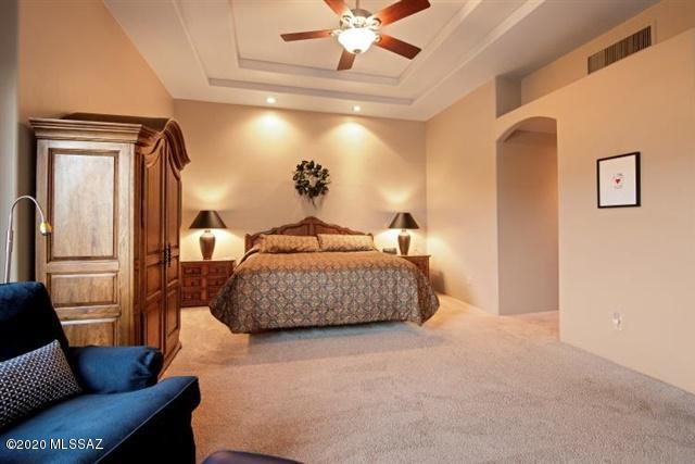 Coyote Creek (1-395) - Residential