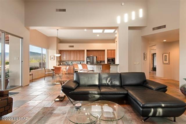 Coyote Creek (1-395) - Residential
