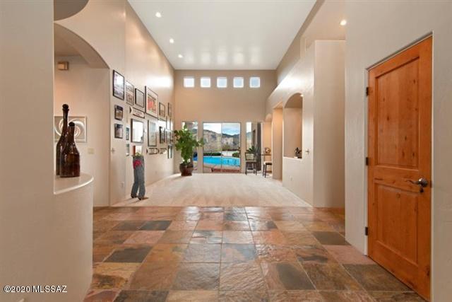 Coyote Creek (1-395) - Residential