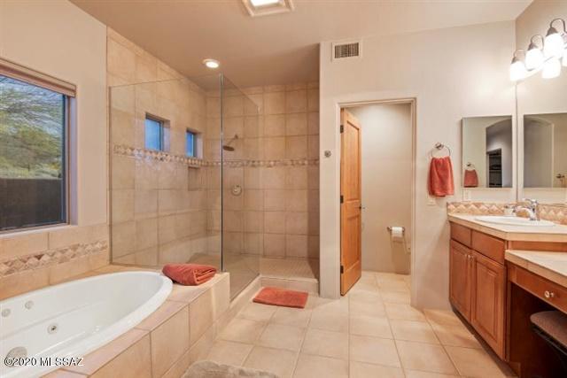 Coyote Creek (1-395) - Residential