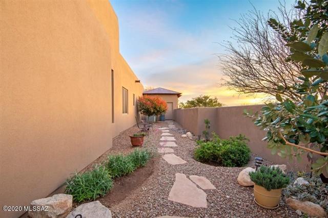 Coyote Creek (1-395) - Residential