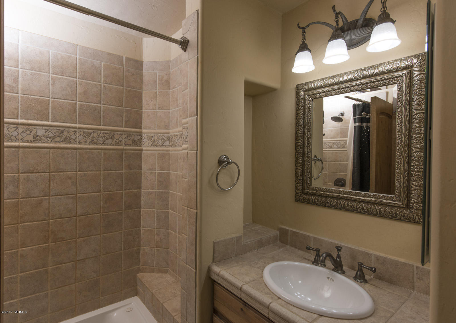 Canada Del Oro Estates - Residential