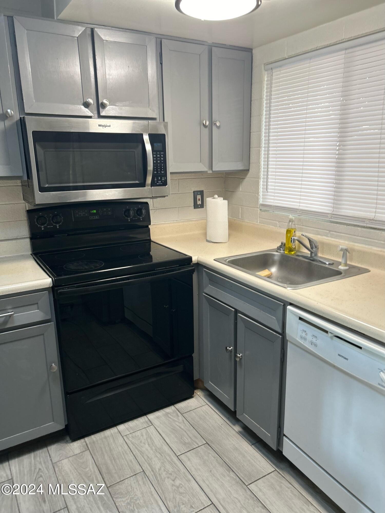 Sierra Del Sol Condo - Residential Lease