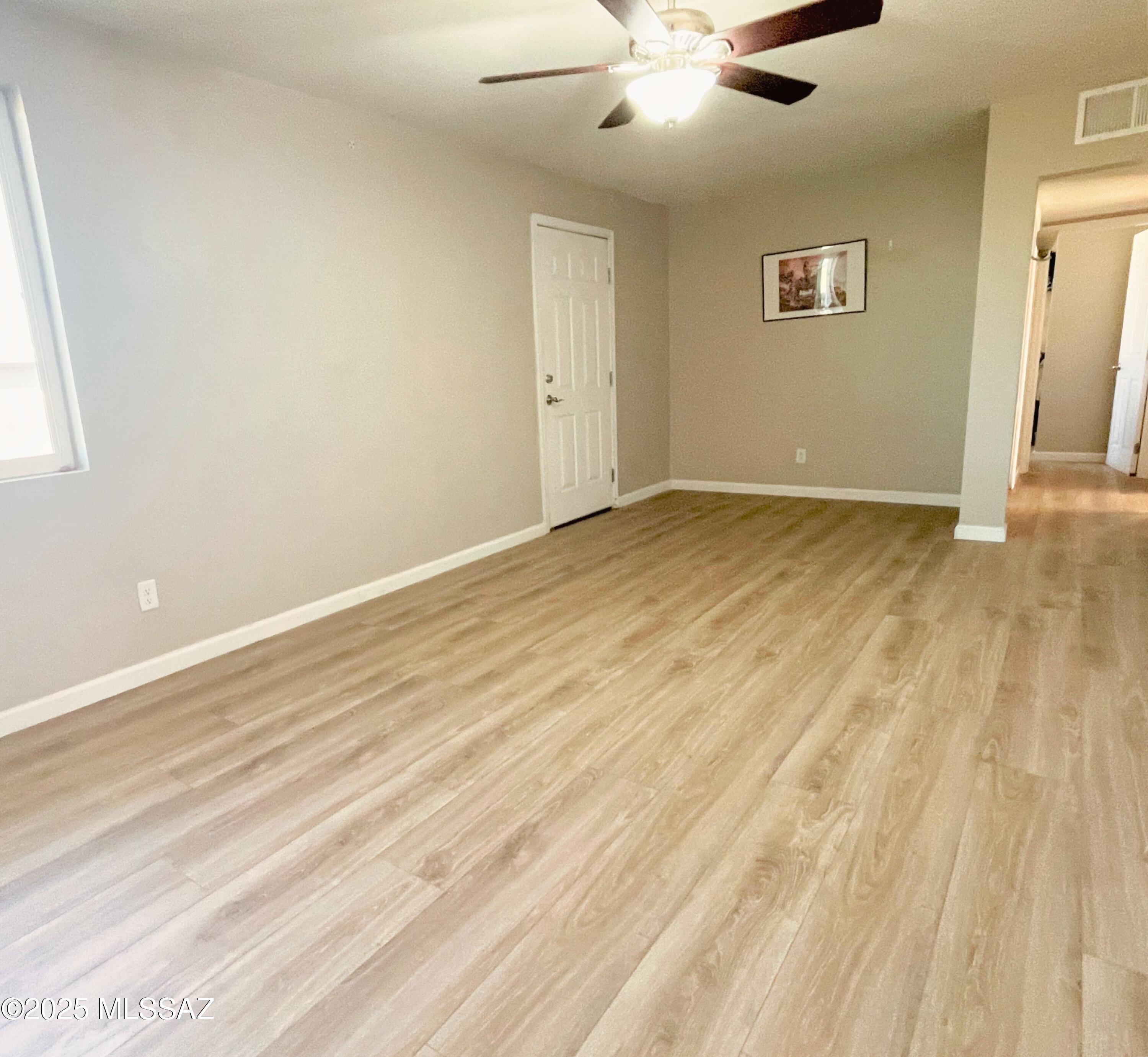 El Campo Estates - Residential Lease