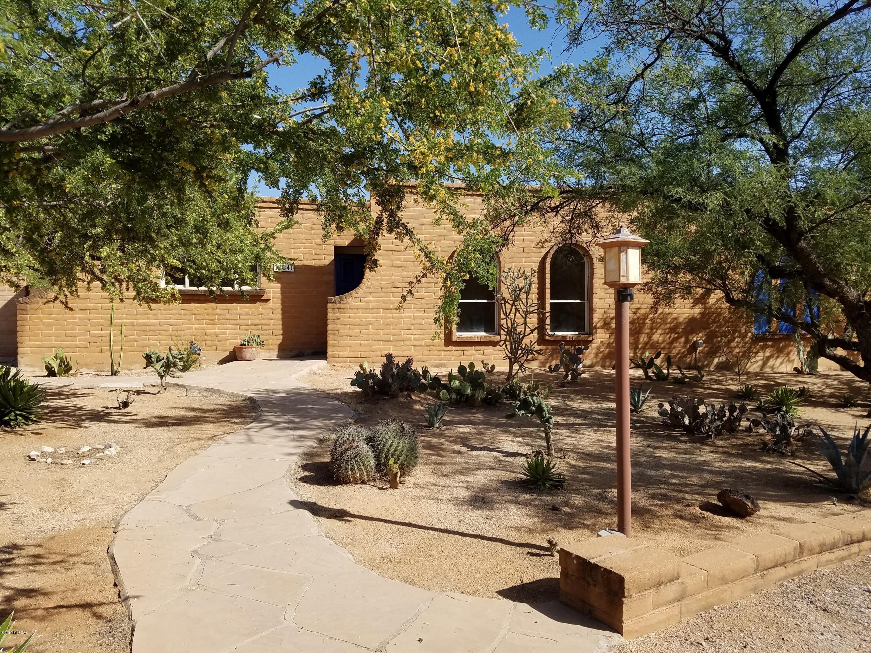 Bel Air Ranch Est - Residential
