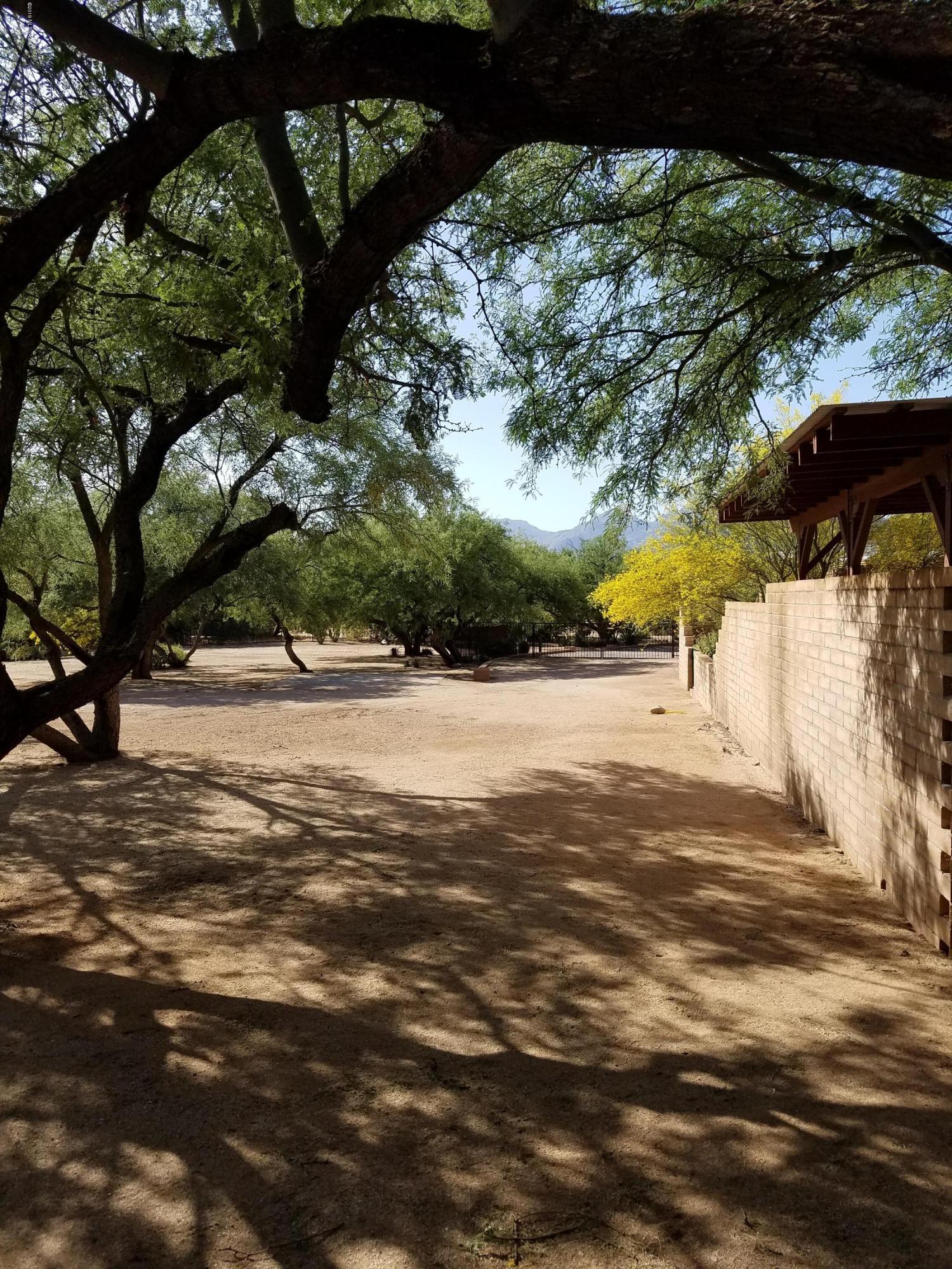 Bel Air Ranch Est - Residential