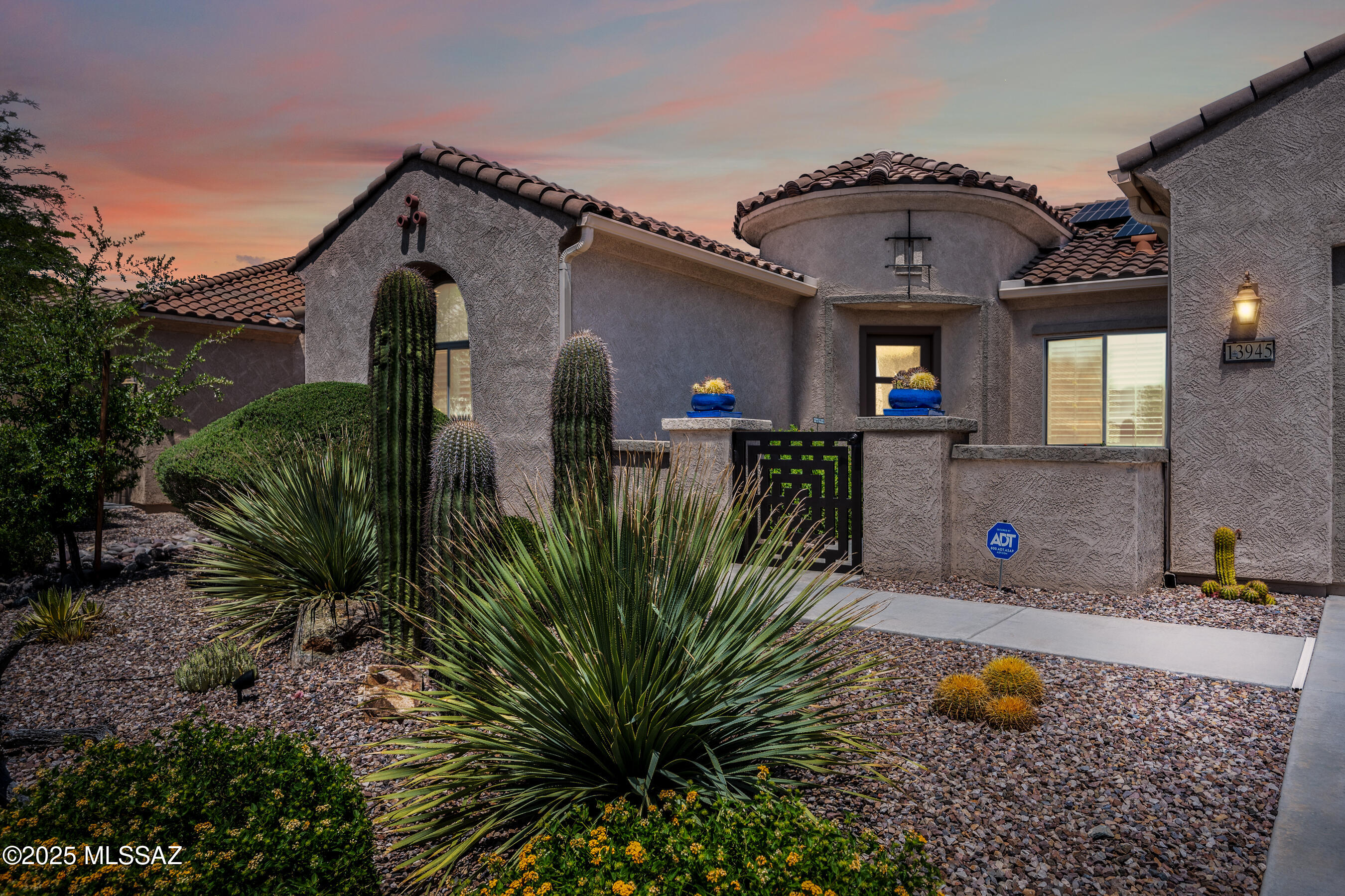 13945 N Bright Angel Trail