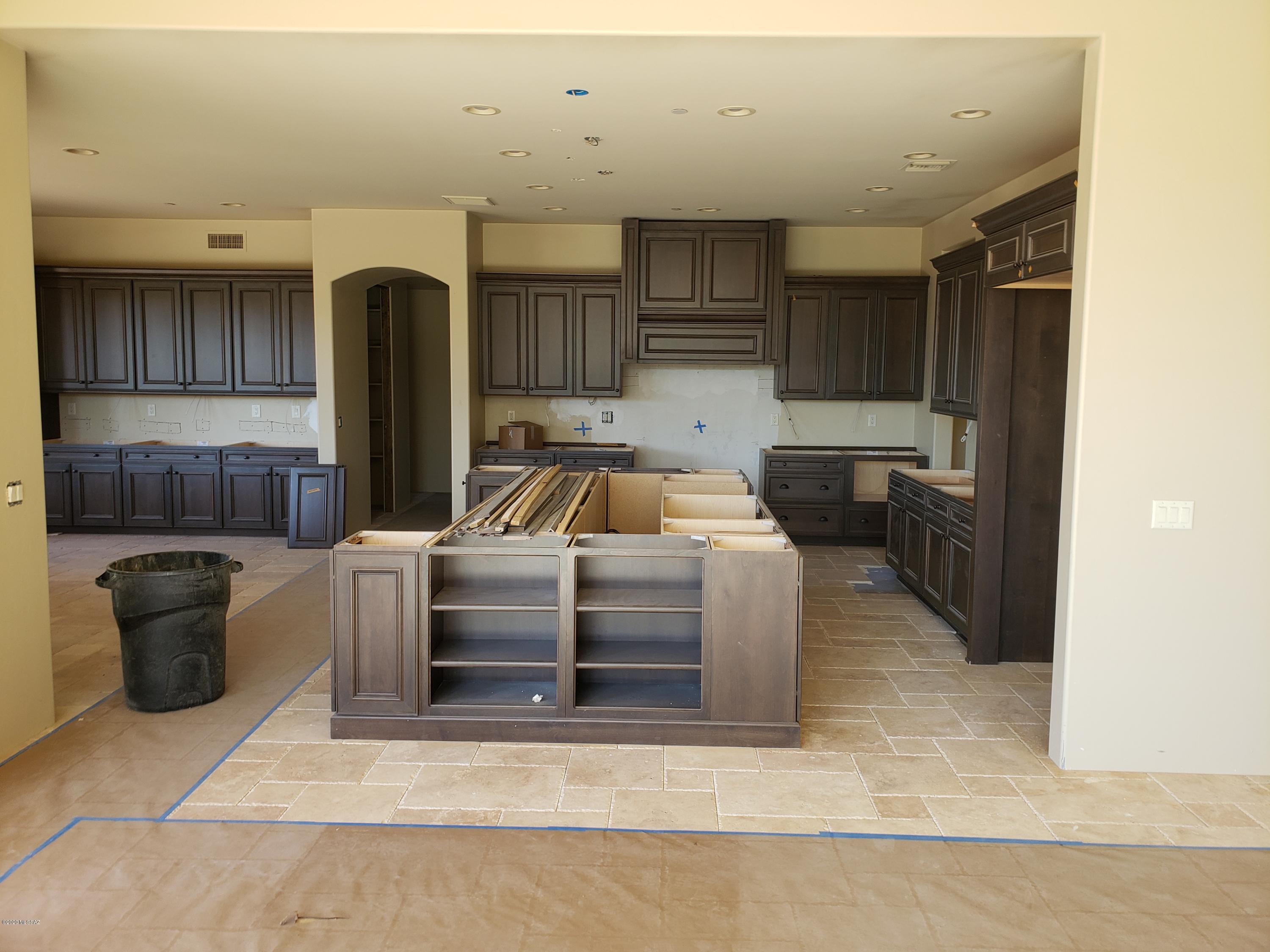 Stone Canyon III - Residential