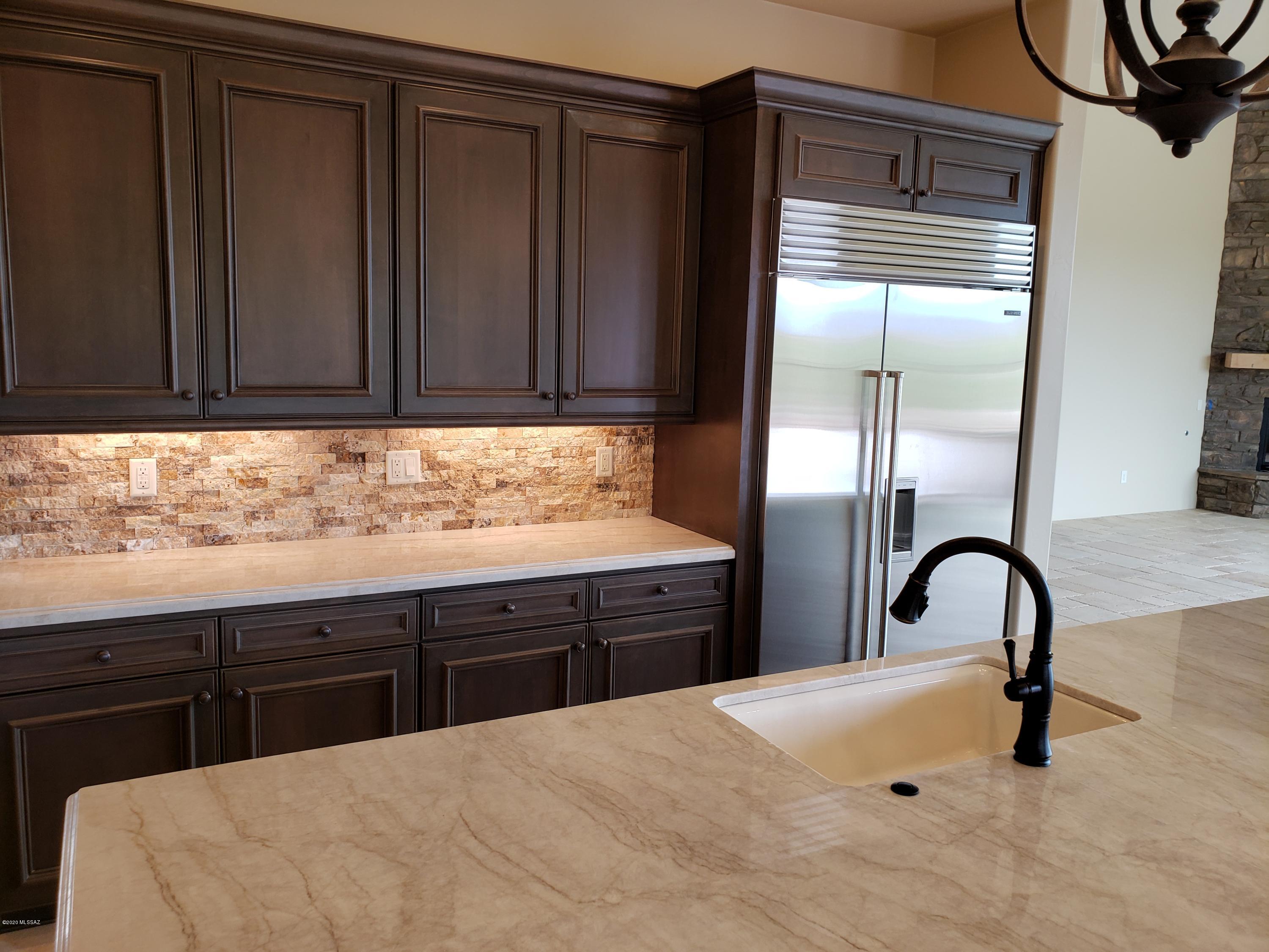Stone Canyon III - Residential