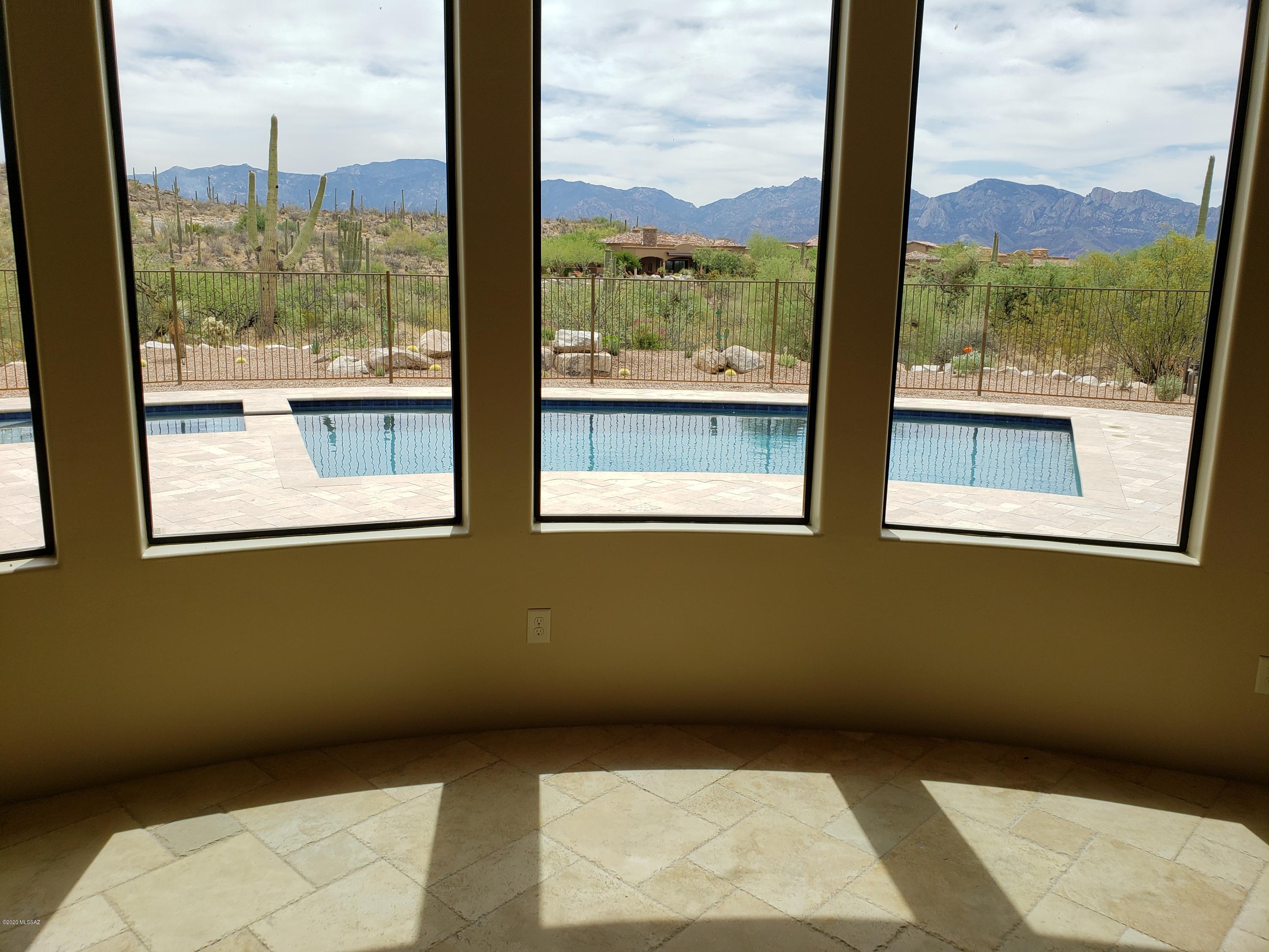 Stone Canyon III - Residential