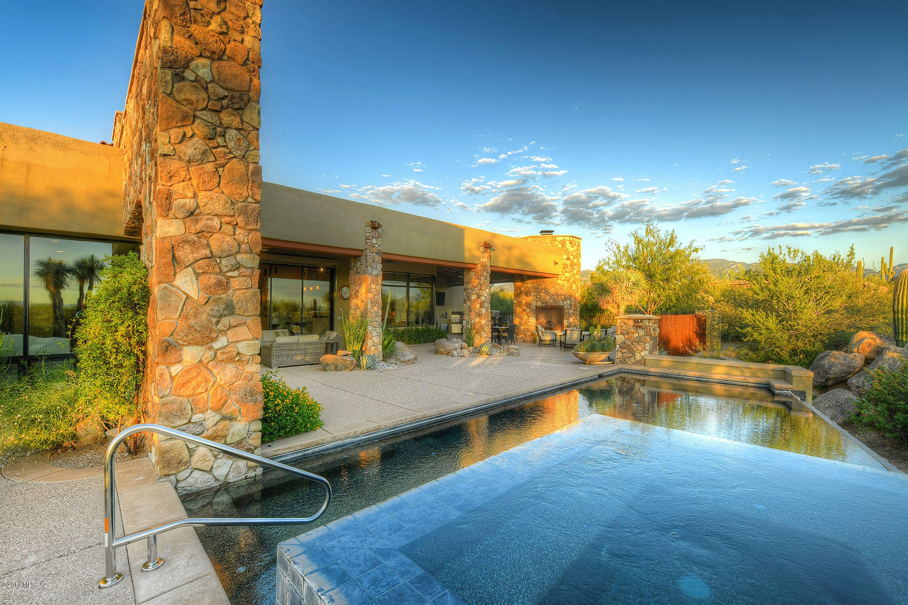 Stone Canyon VI - Residential