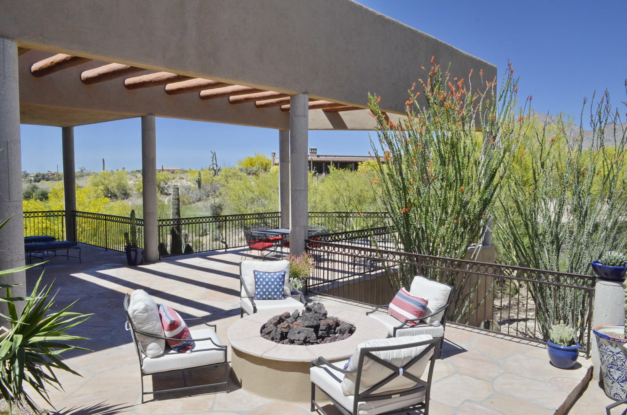 La Paloma - Residential
