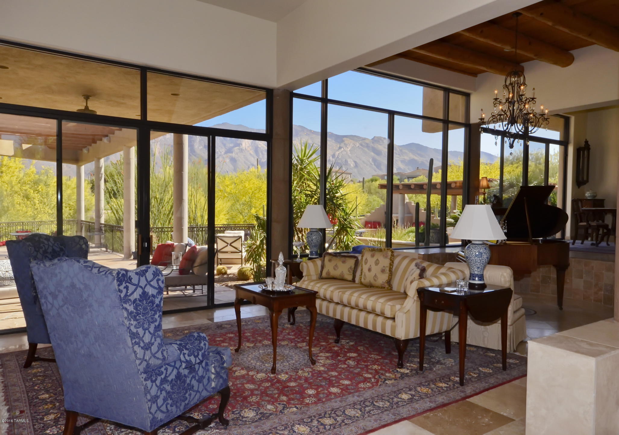 La Paloma - Residential