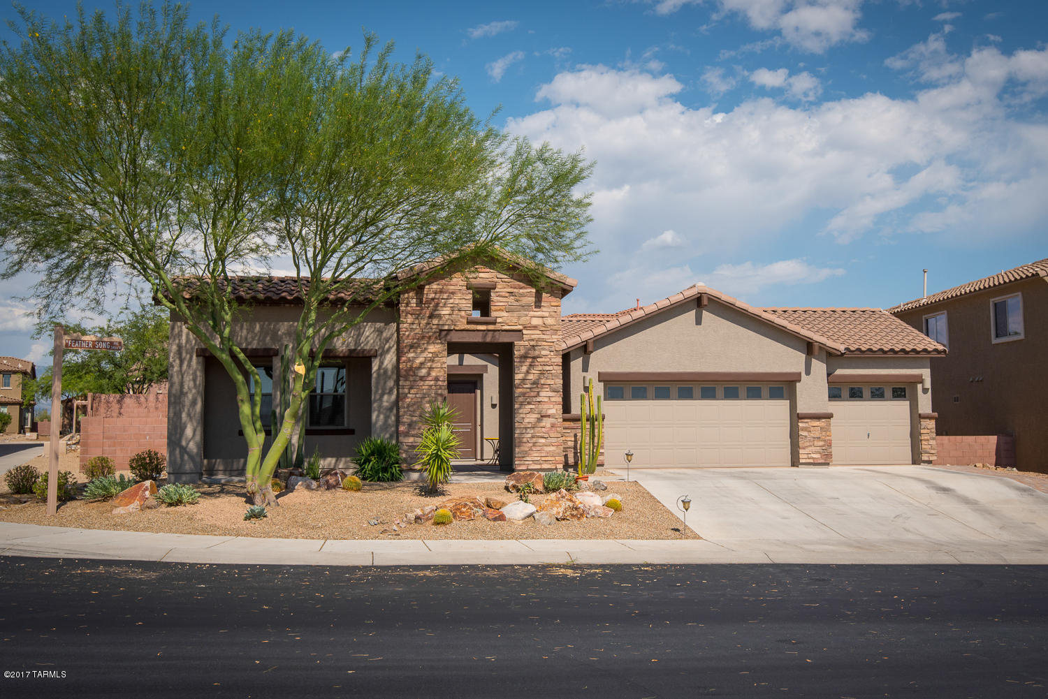 Tangerine Crossing (348-352) - Residential