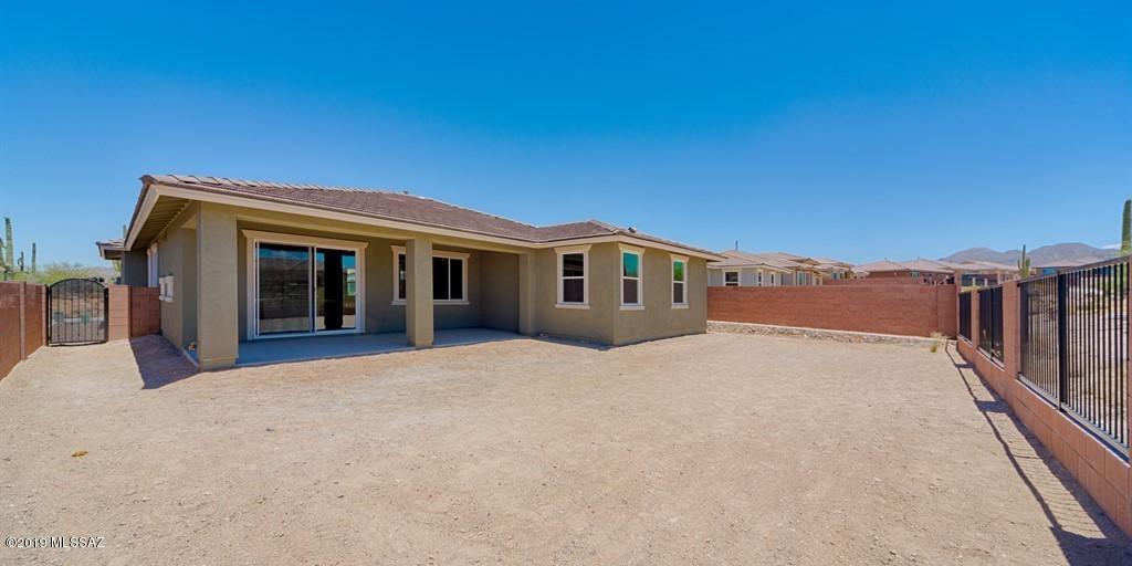 Golden Barrel Place At Dove Mountain SQ20141710079 - Residential