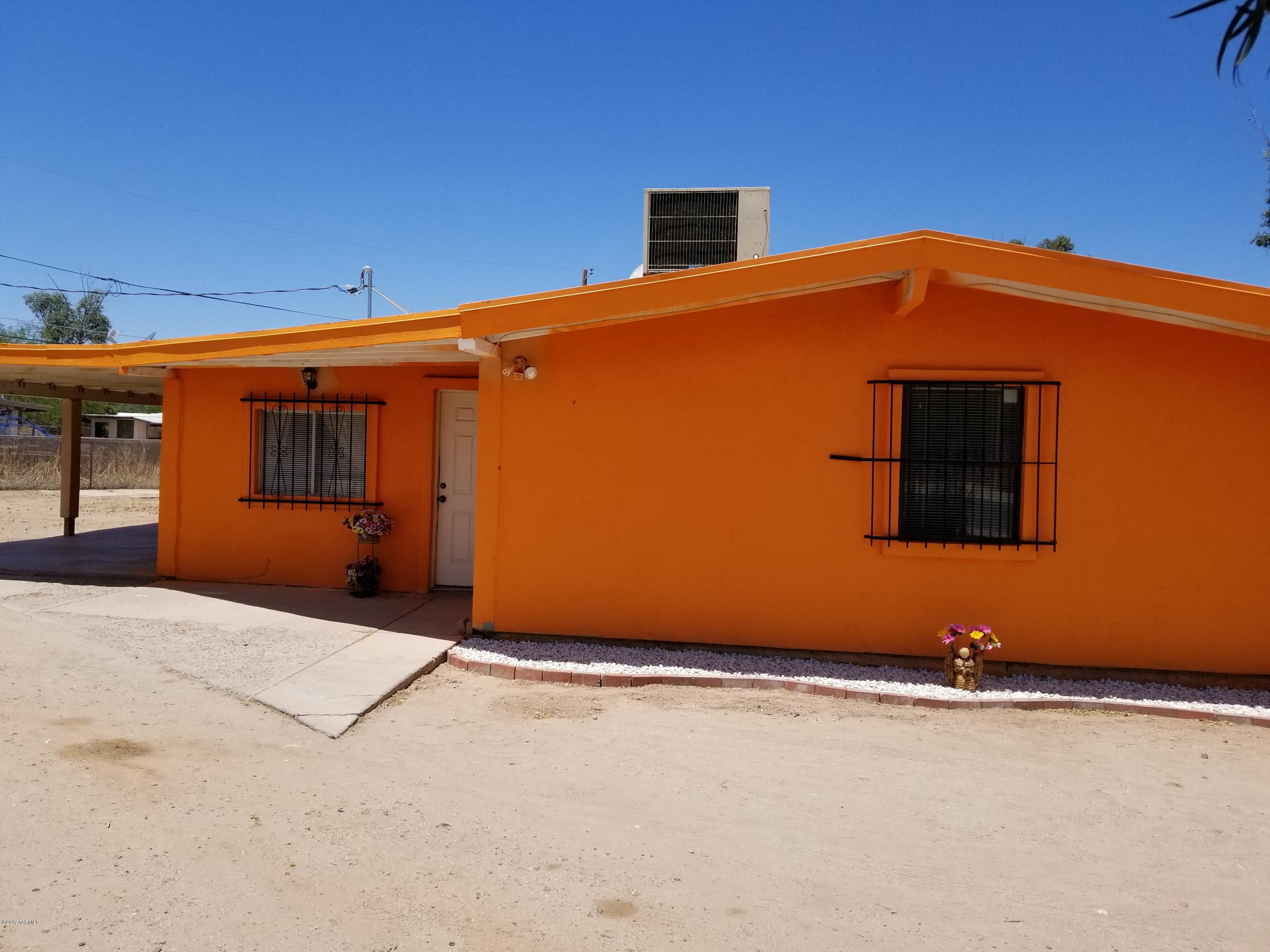 Pueblo Gardens - Residential
