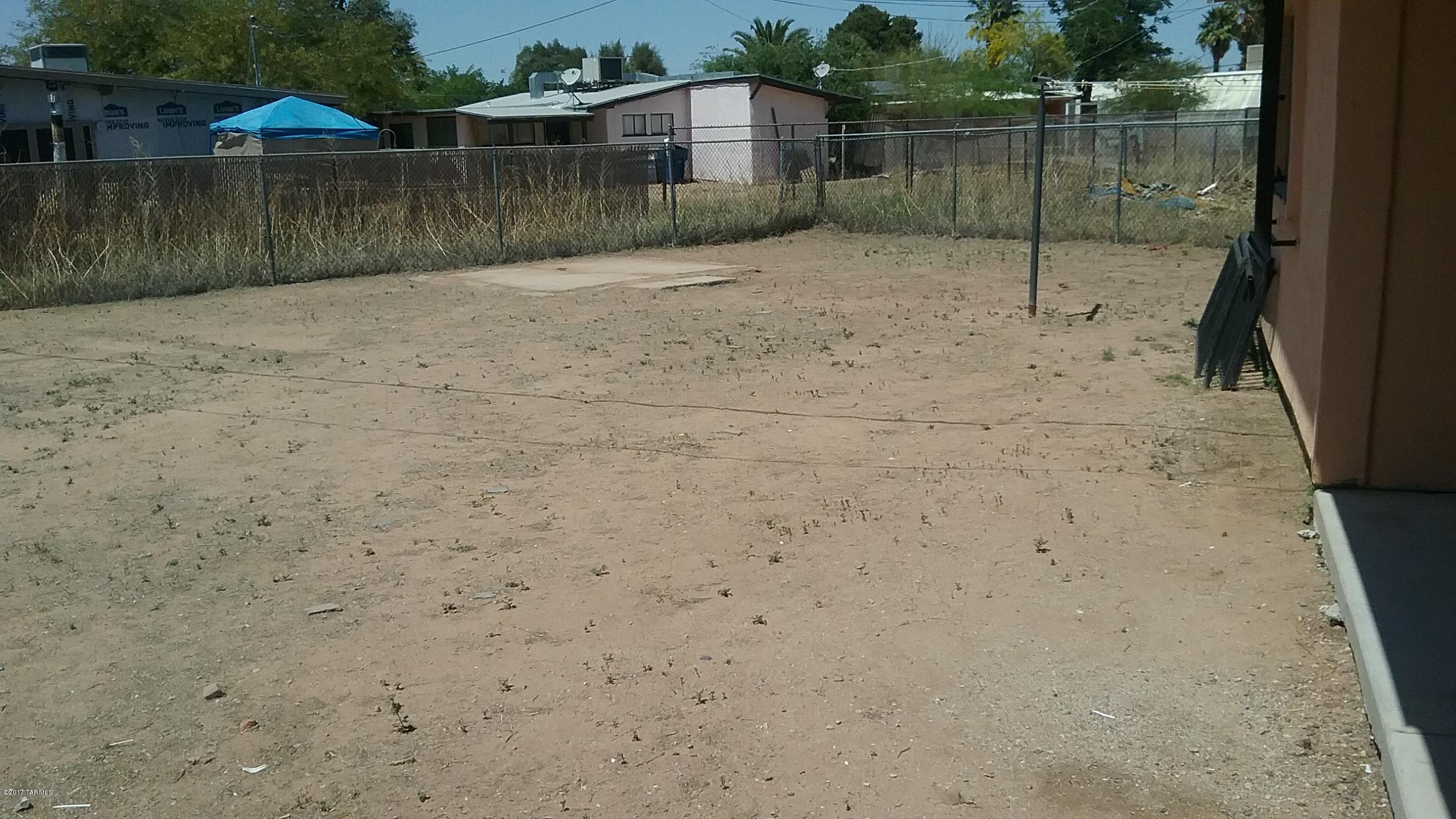 Pueblo Gardens - Residential