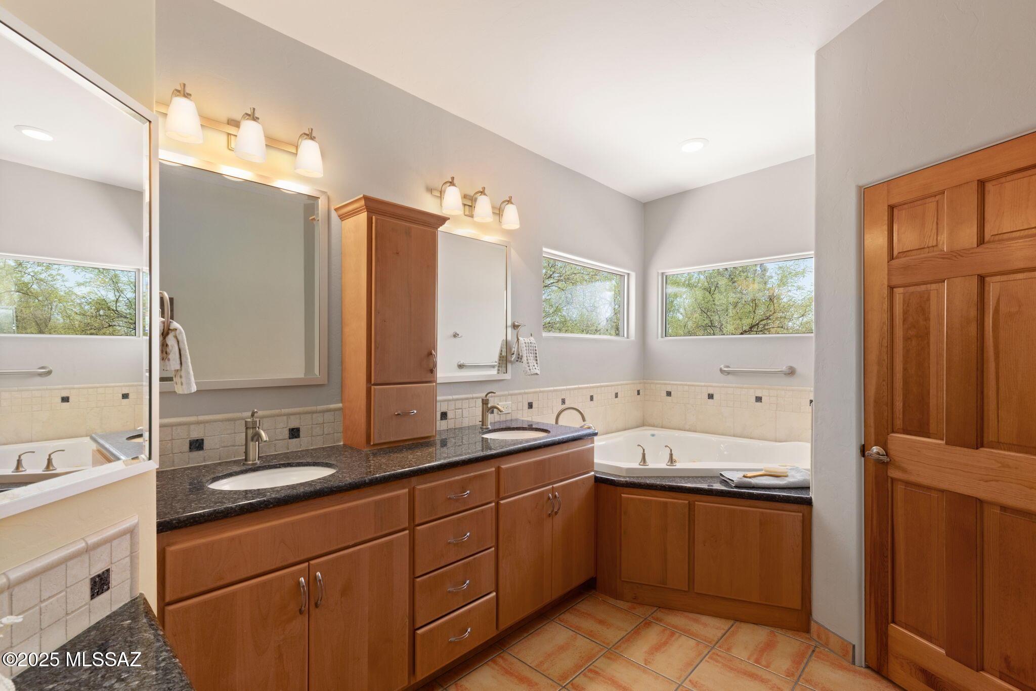 La Bella Vista (1-80) - Residential