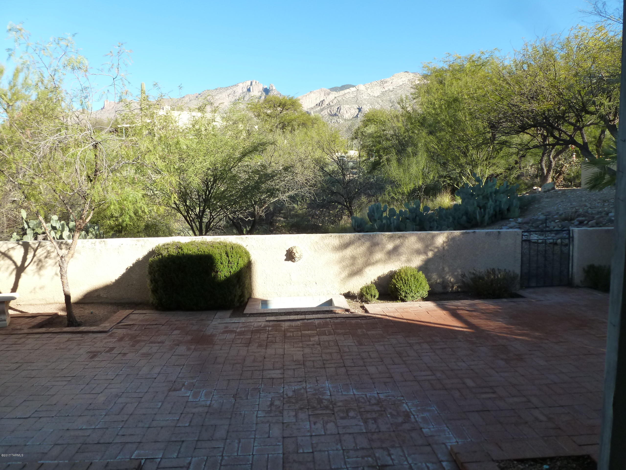 Viewpoint III (1-93) - Residential Lease