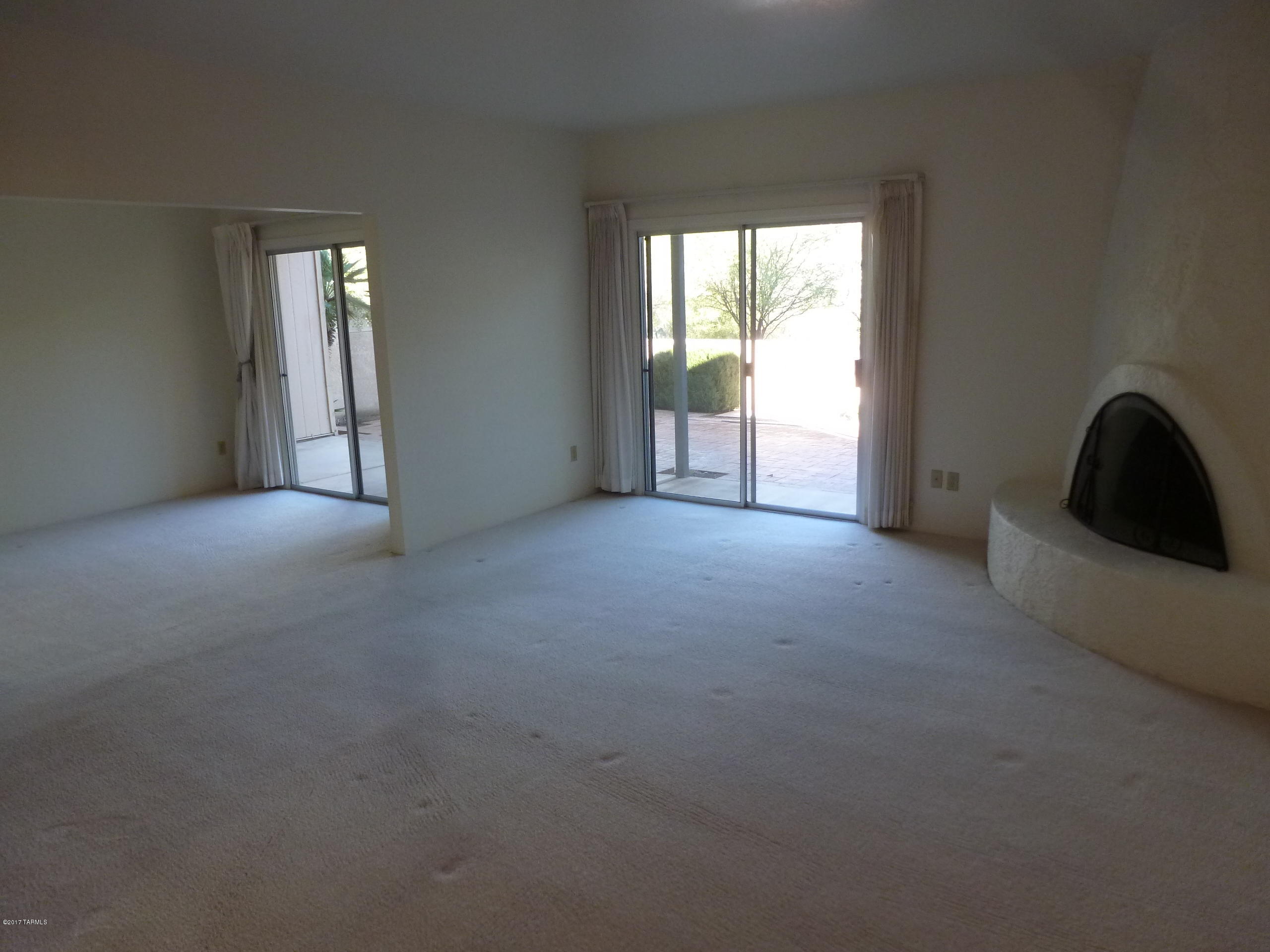 Viewpoint III (1-93) - Residential Lease