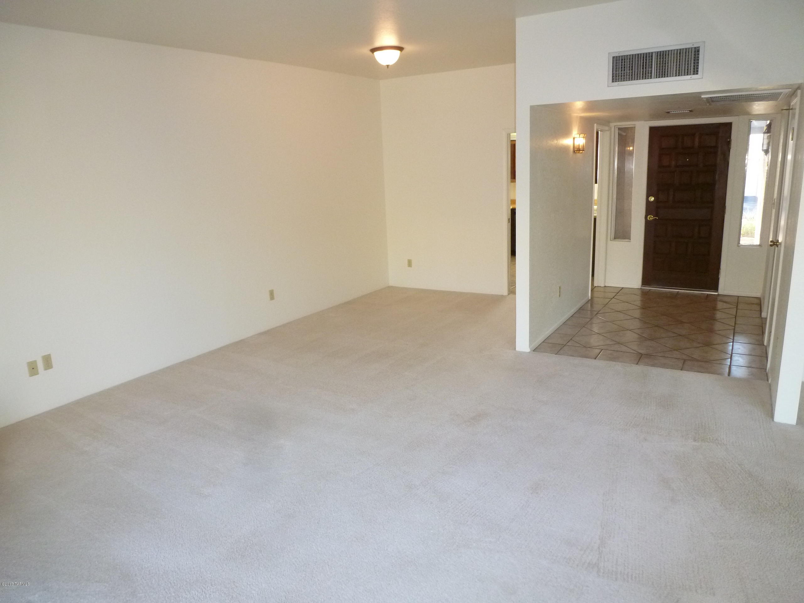 Viewpoint III (1-93) - Residential Lease
